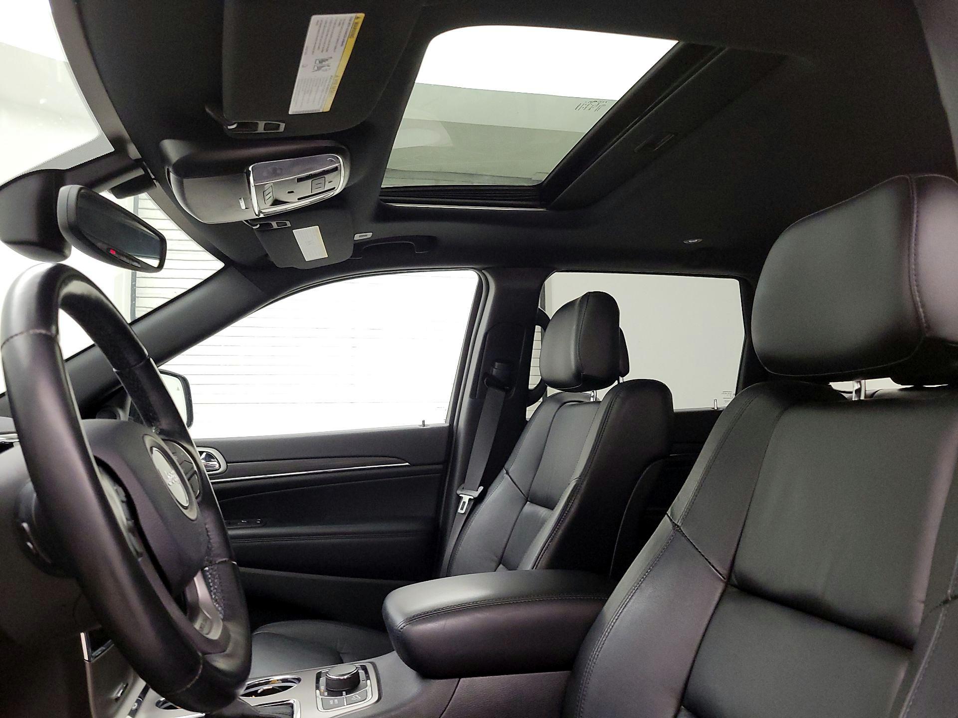 Thumbnail: 2021 Jeep Grand Cherokee - 20