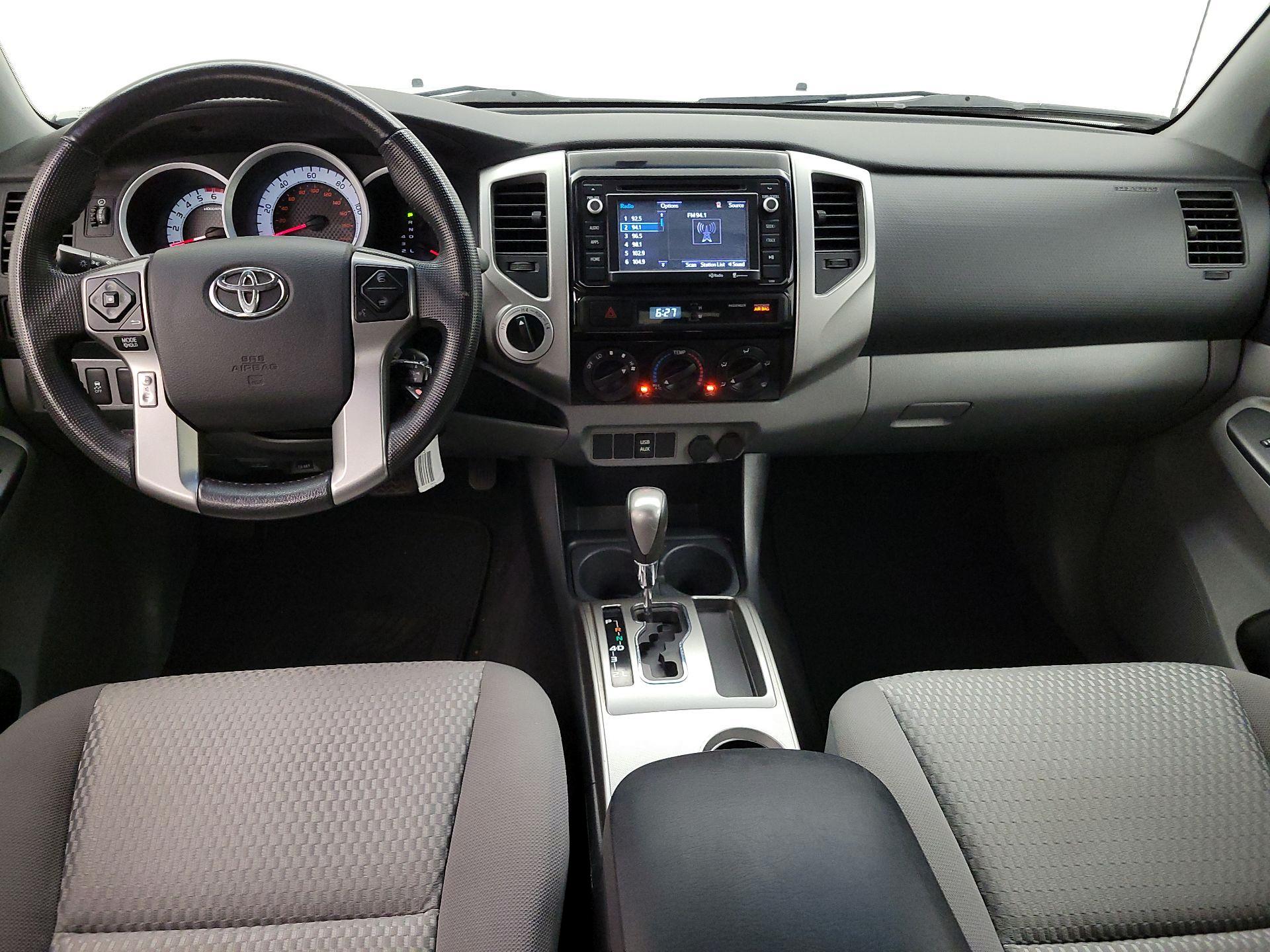Thumbnail: 2014 Toyota Tacoma - 9