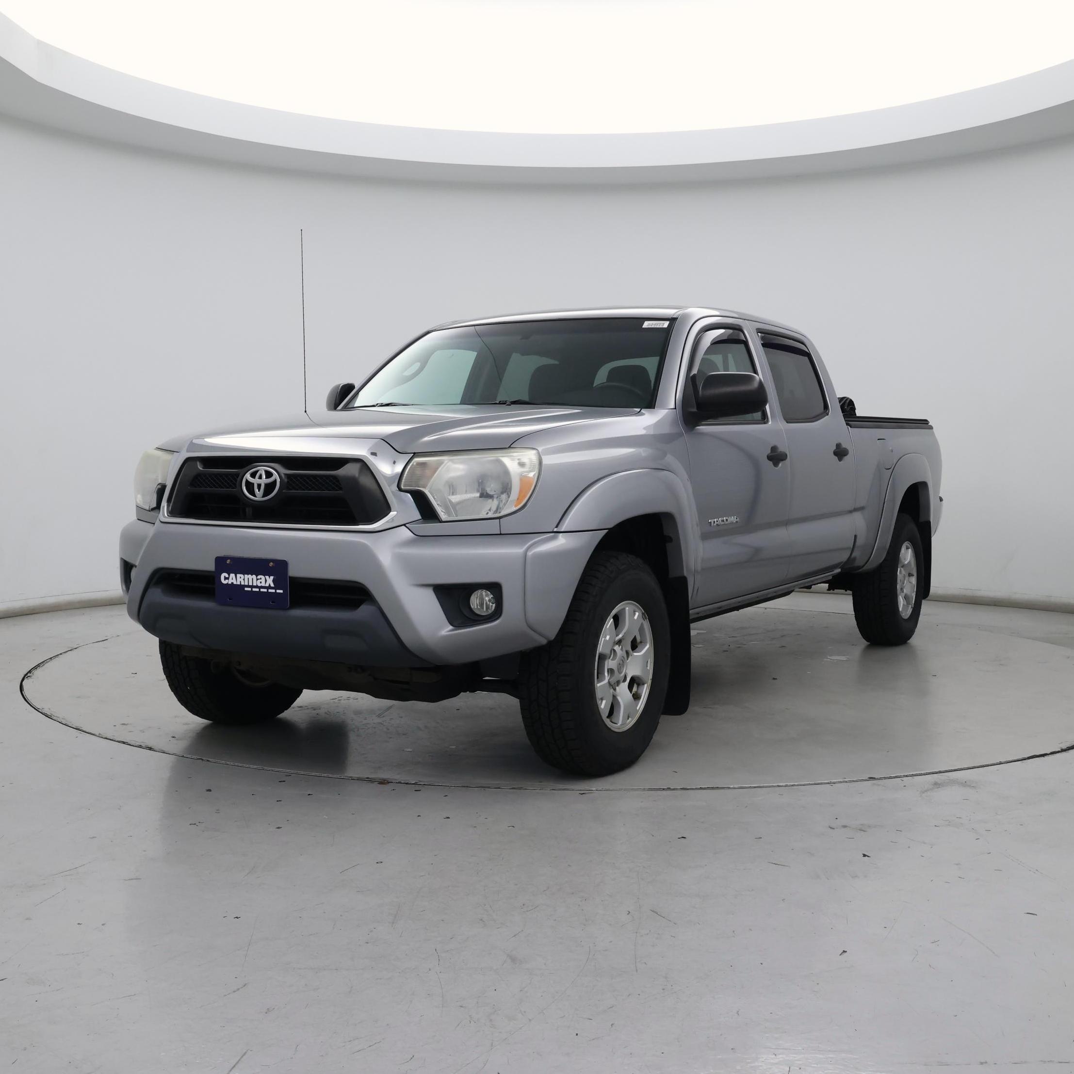 Thumbnail: 2014 Toyota Tacoma - 4