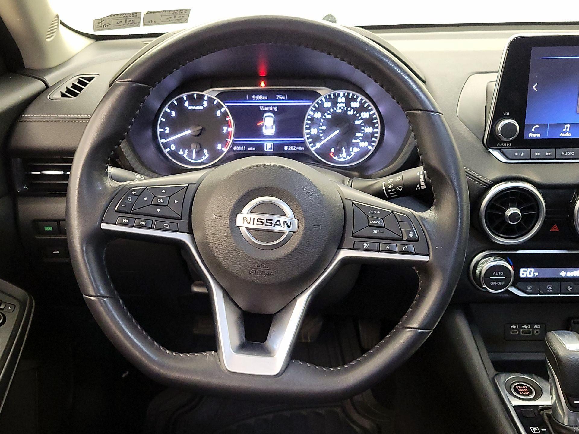 Thumbnail: 2020 Nissan Sentra - 10