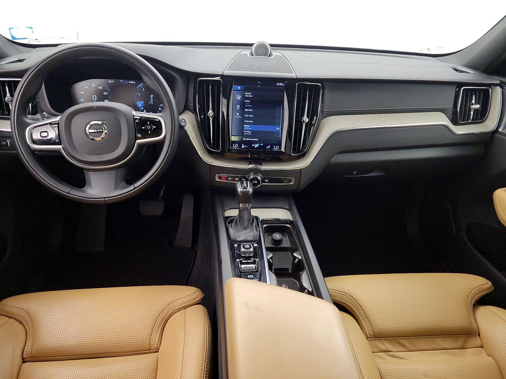 Thumbnail: 2019 Volvo XC60 - 9