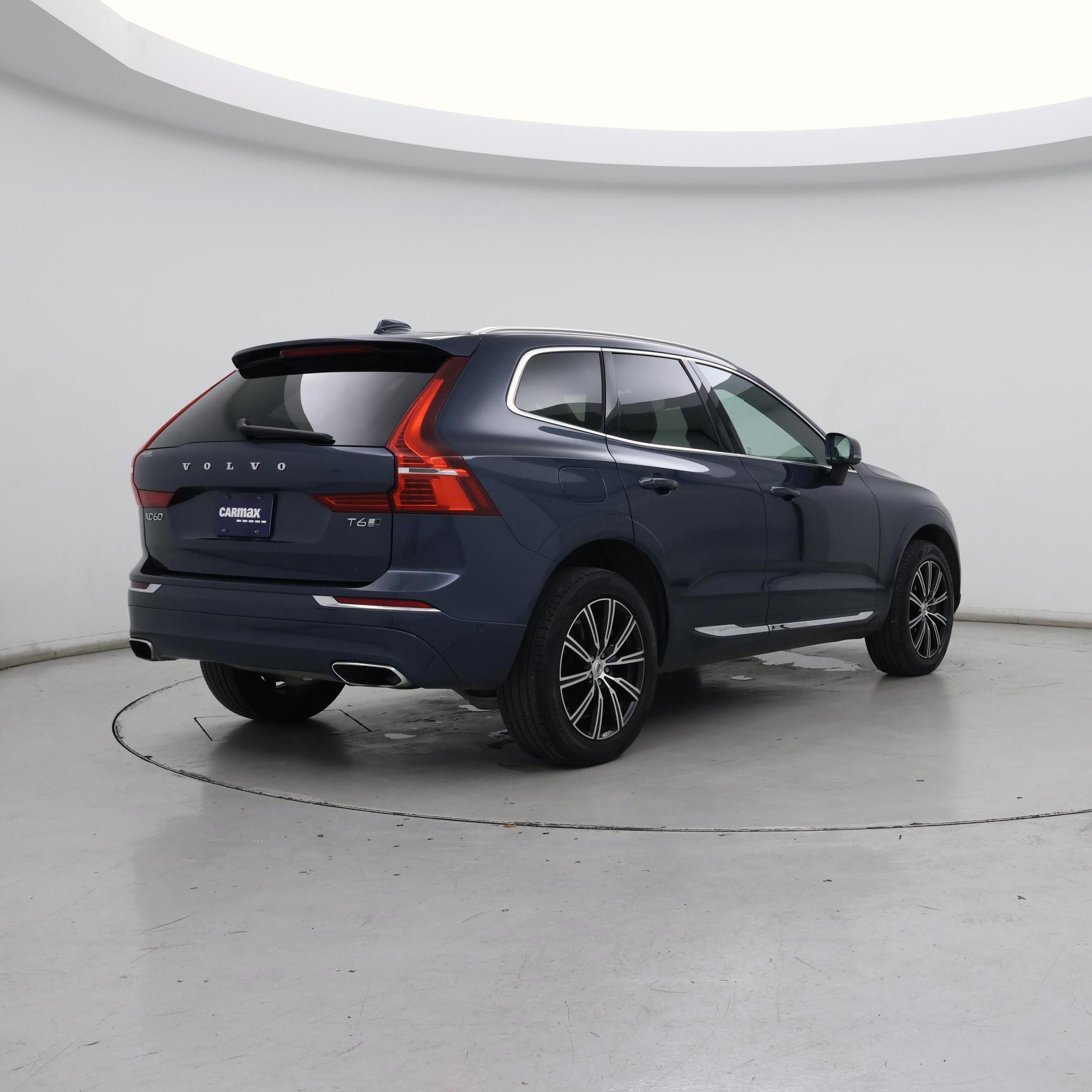 Thumbnail: 2019 Volvo XC60 - 8