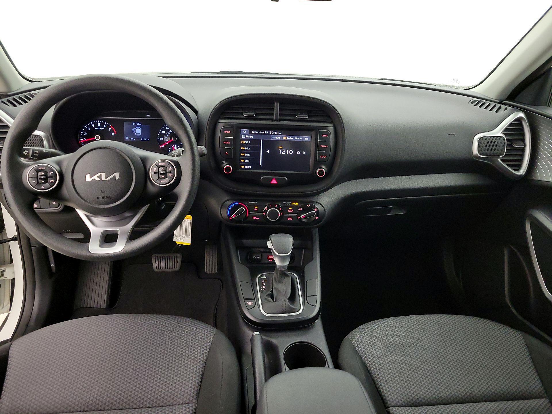 Thumbnail: 2022 Kia Soul - 9