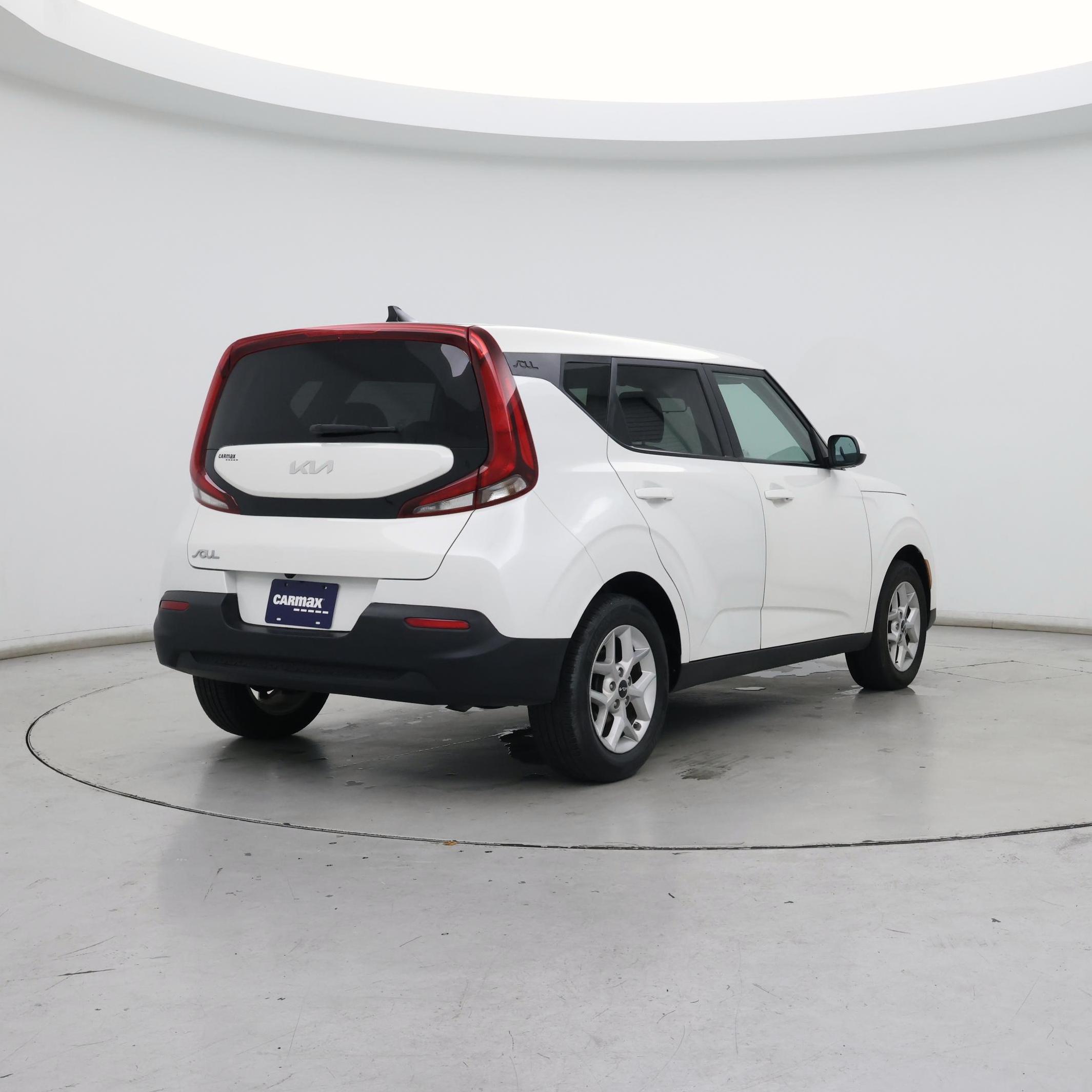Thumbnail: 2022 Kia Soul - 8