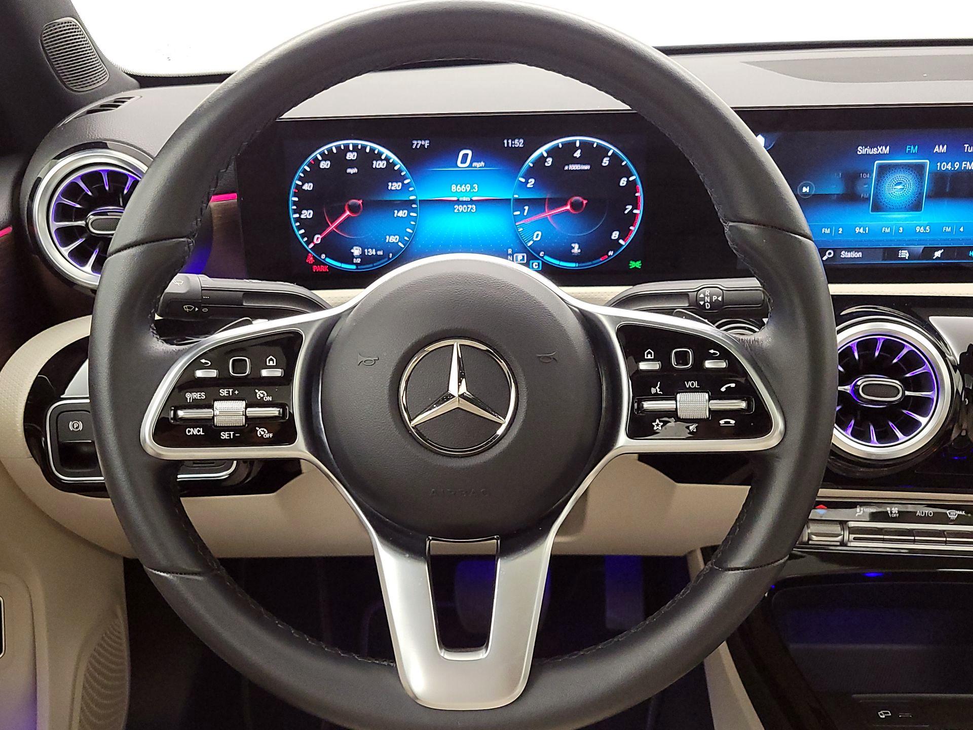 Thumbnail: 2022 Mercedes-Benz A-Class - 10