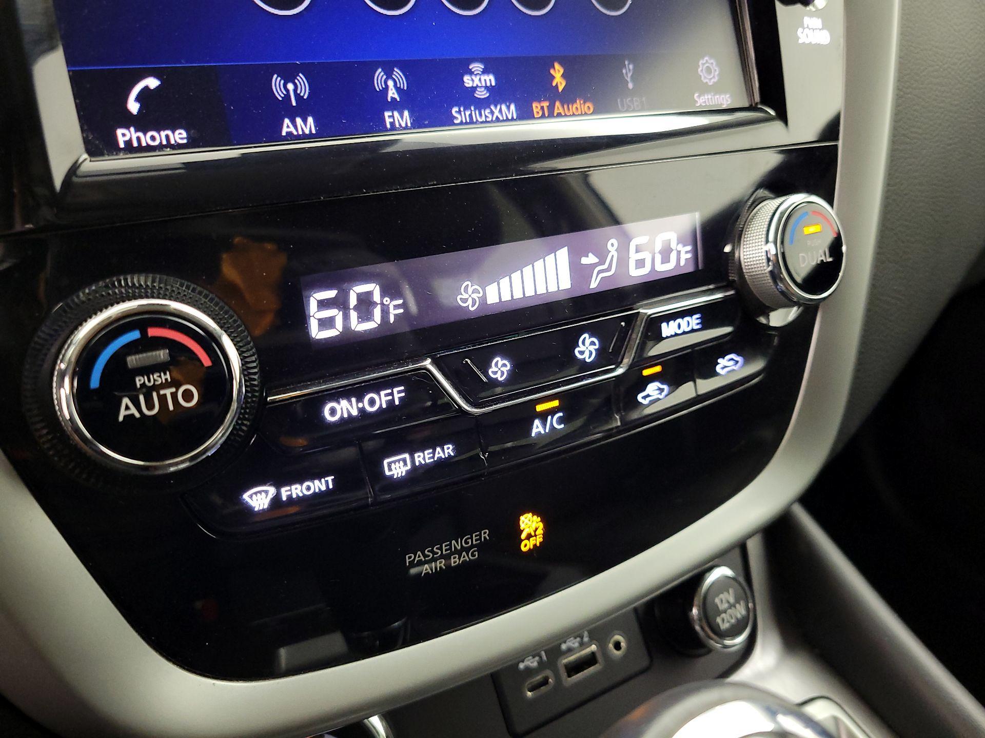 Thumbnail: 2019 Nissan Murano - 16