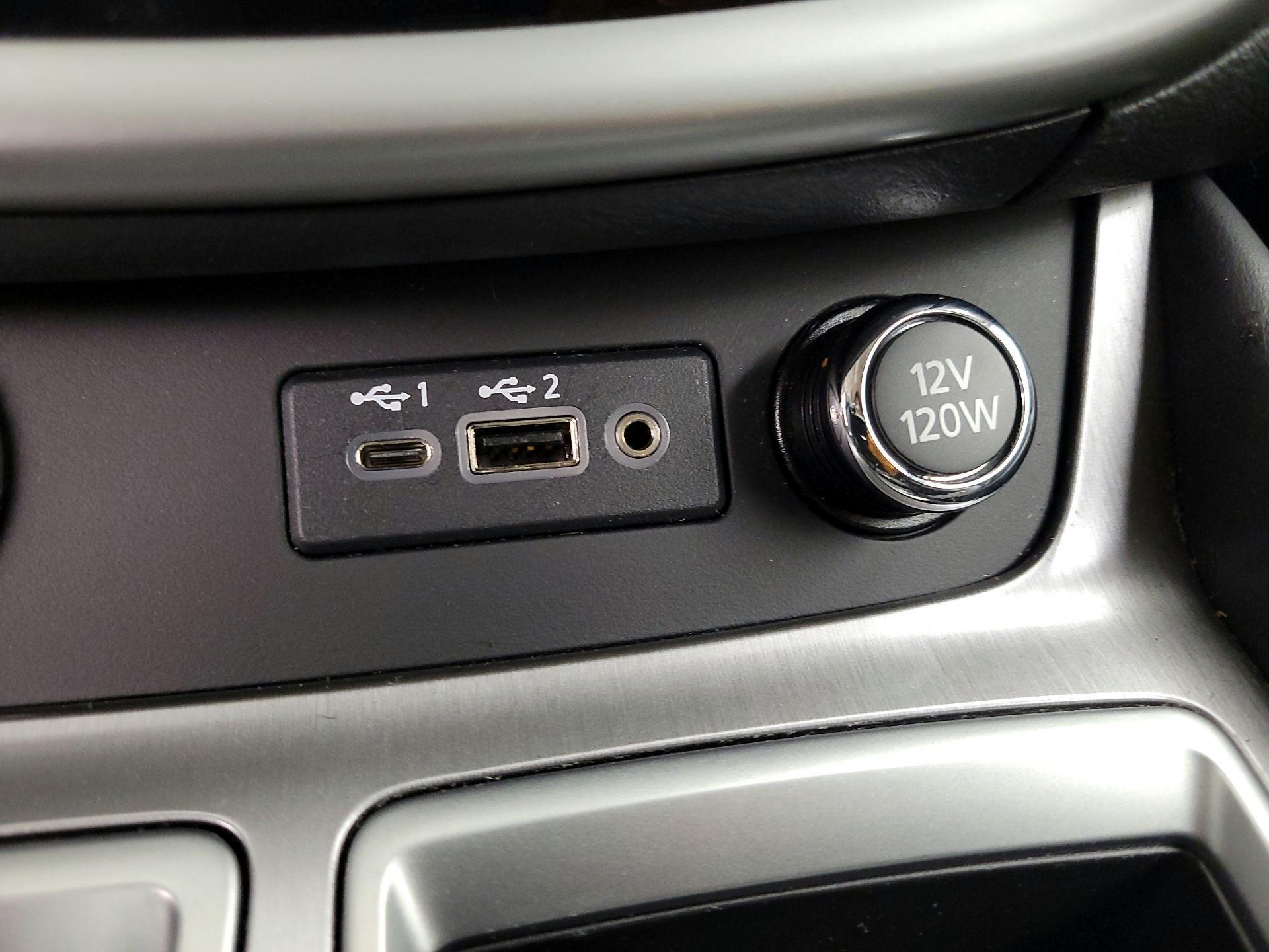 Thumbnail: 2019 Nissan Murano - 18