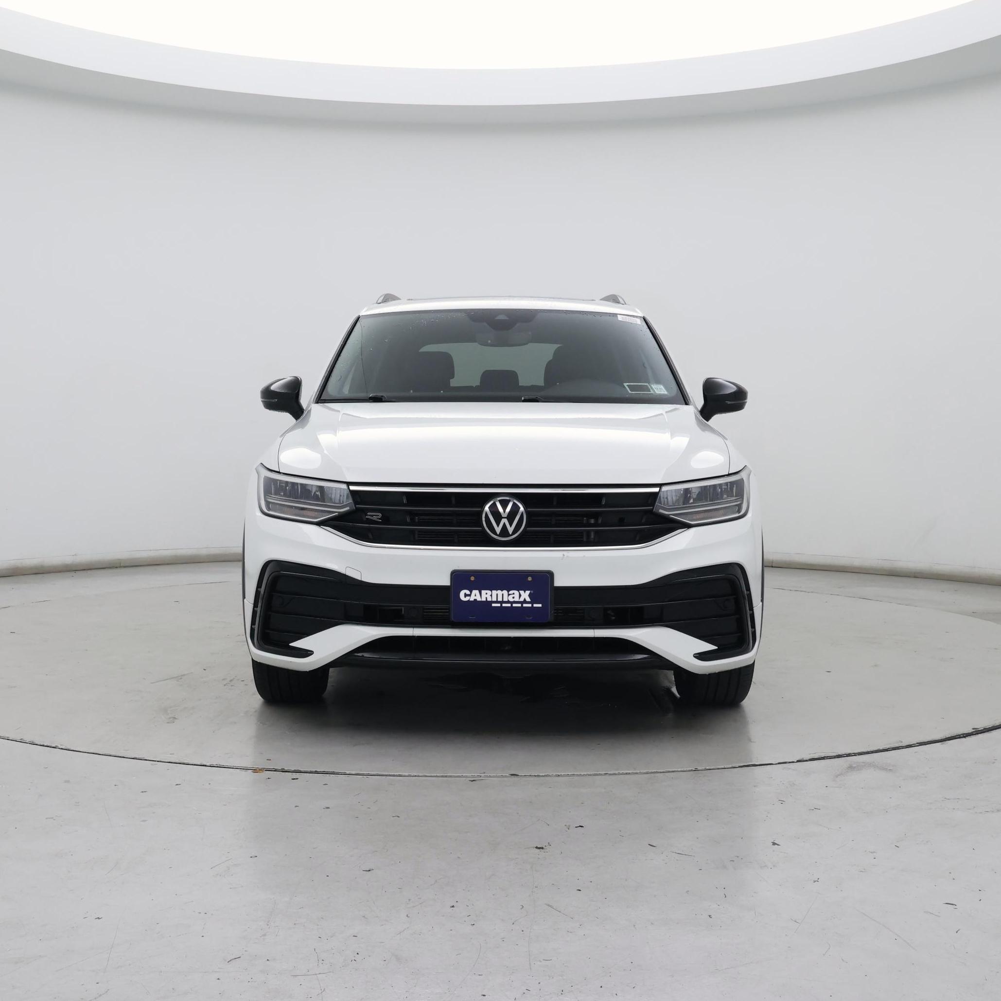 Thumbnail: 2022 Volkswagen Tiguan - 5