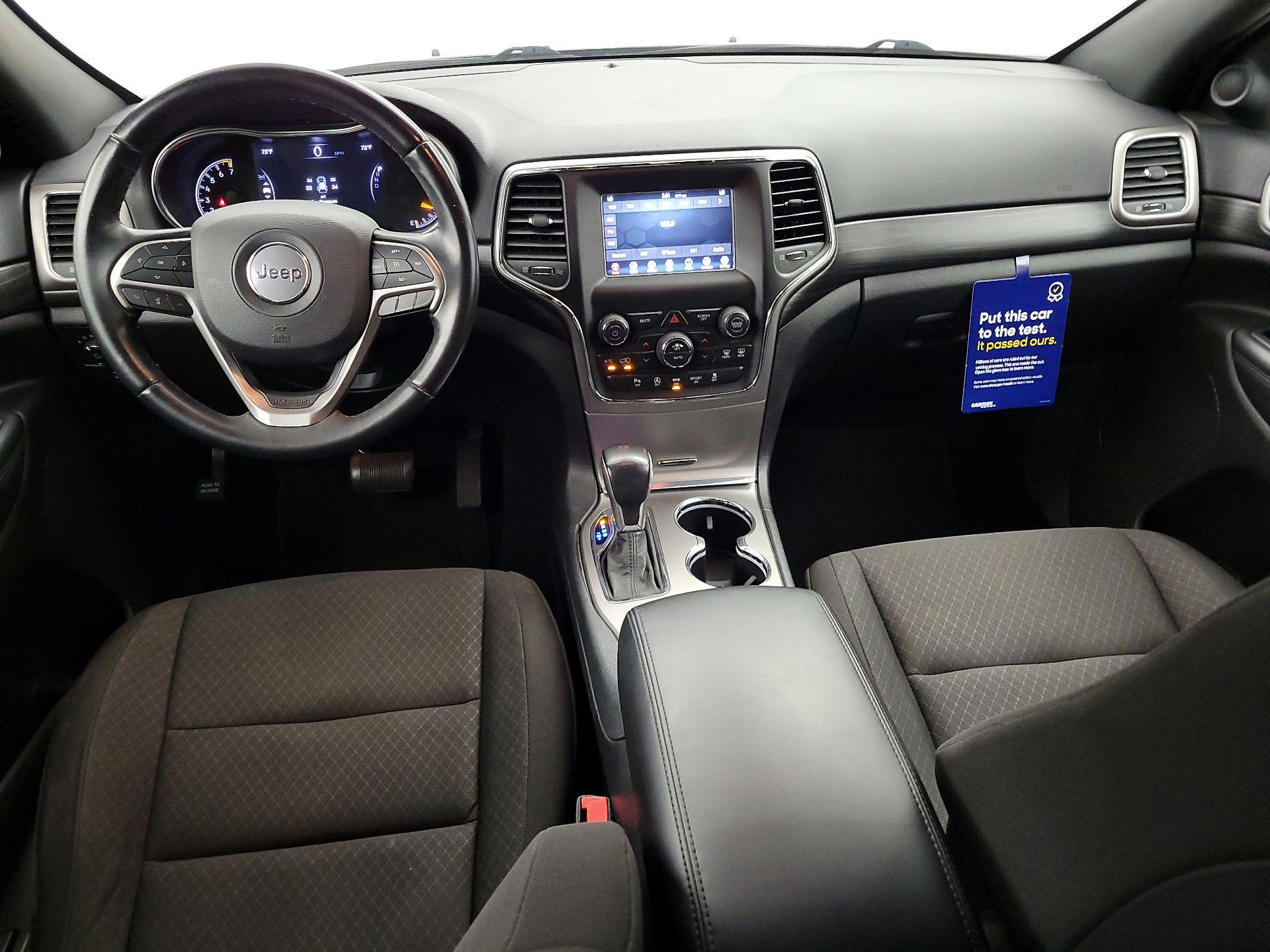 Thumbnail: 2019 Jeep Grand Cherokee - 9