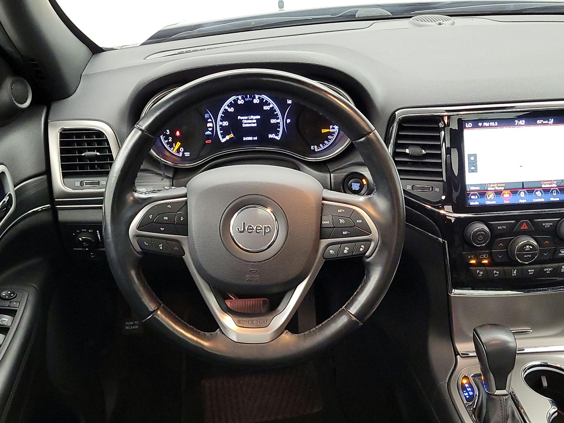Thumbnail: 2021 Jeep Grand Cherokee - 10