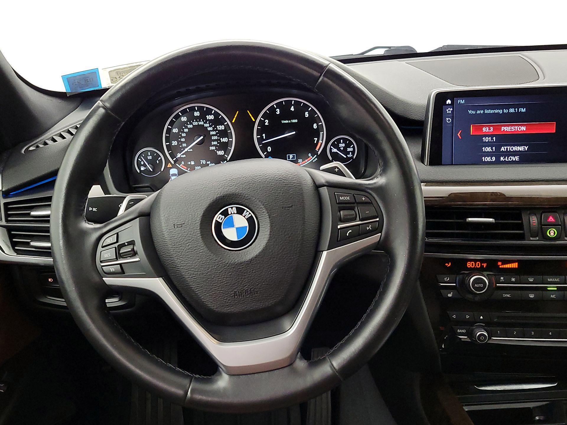 Thumbnail: 2018 BMW X5 - 10