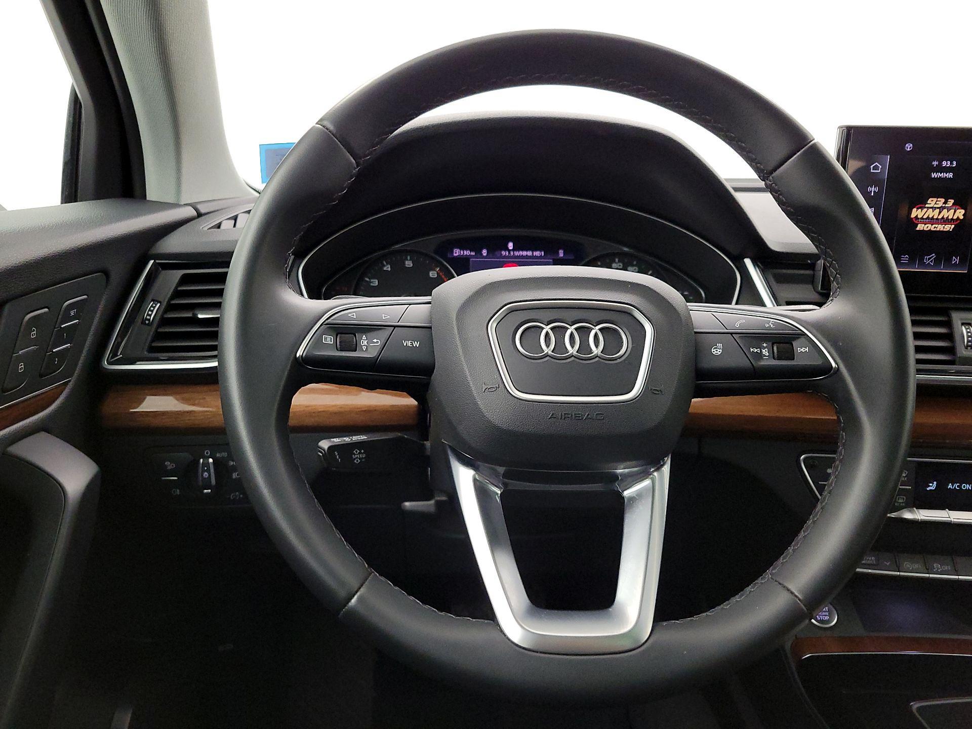 Thumbnail: 2022 Audi Q5 - 10