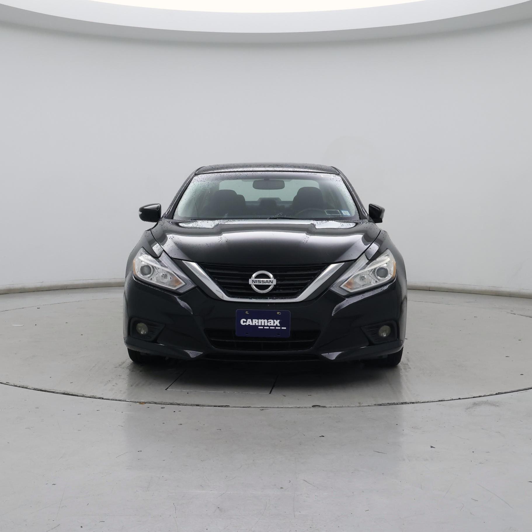 Thumbnail: 2017 Nissan Altima - 5