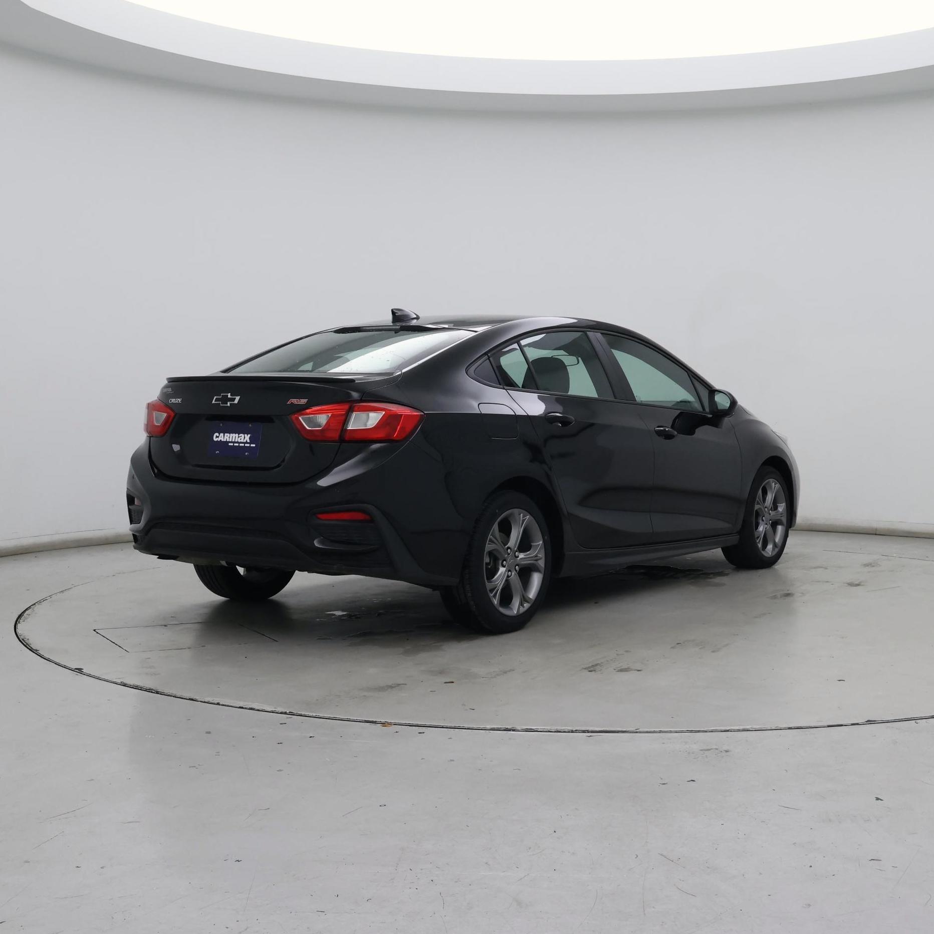 Thumbnail: 2019 Chevrolet Cruze - 8