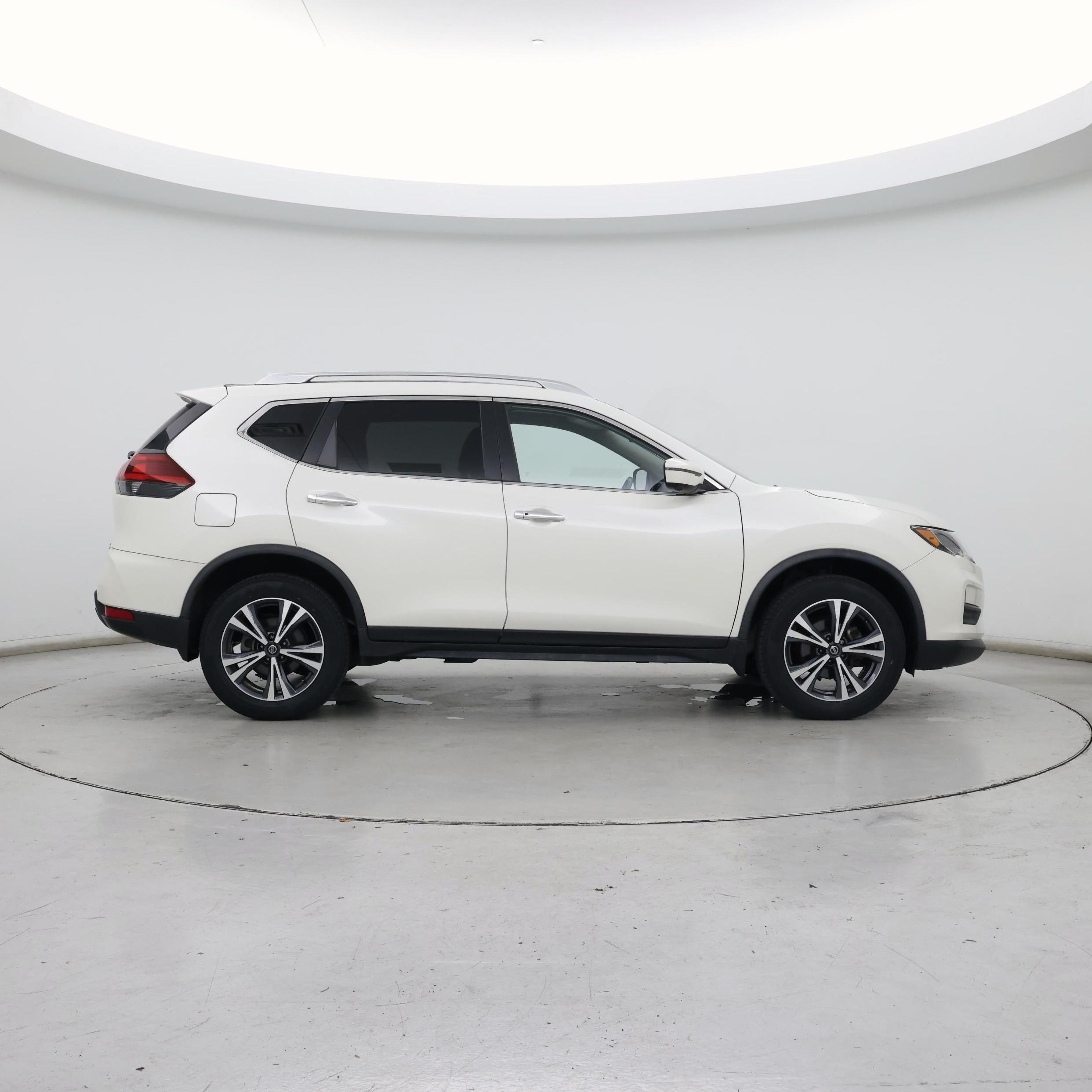 Thumbnail: 2019 Nissan Rogue - 7