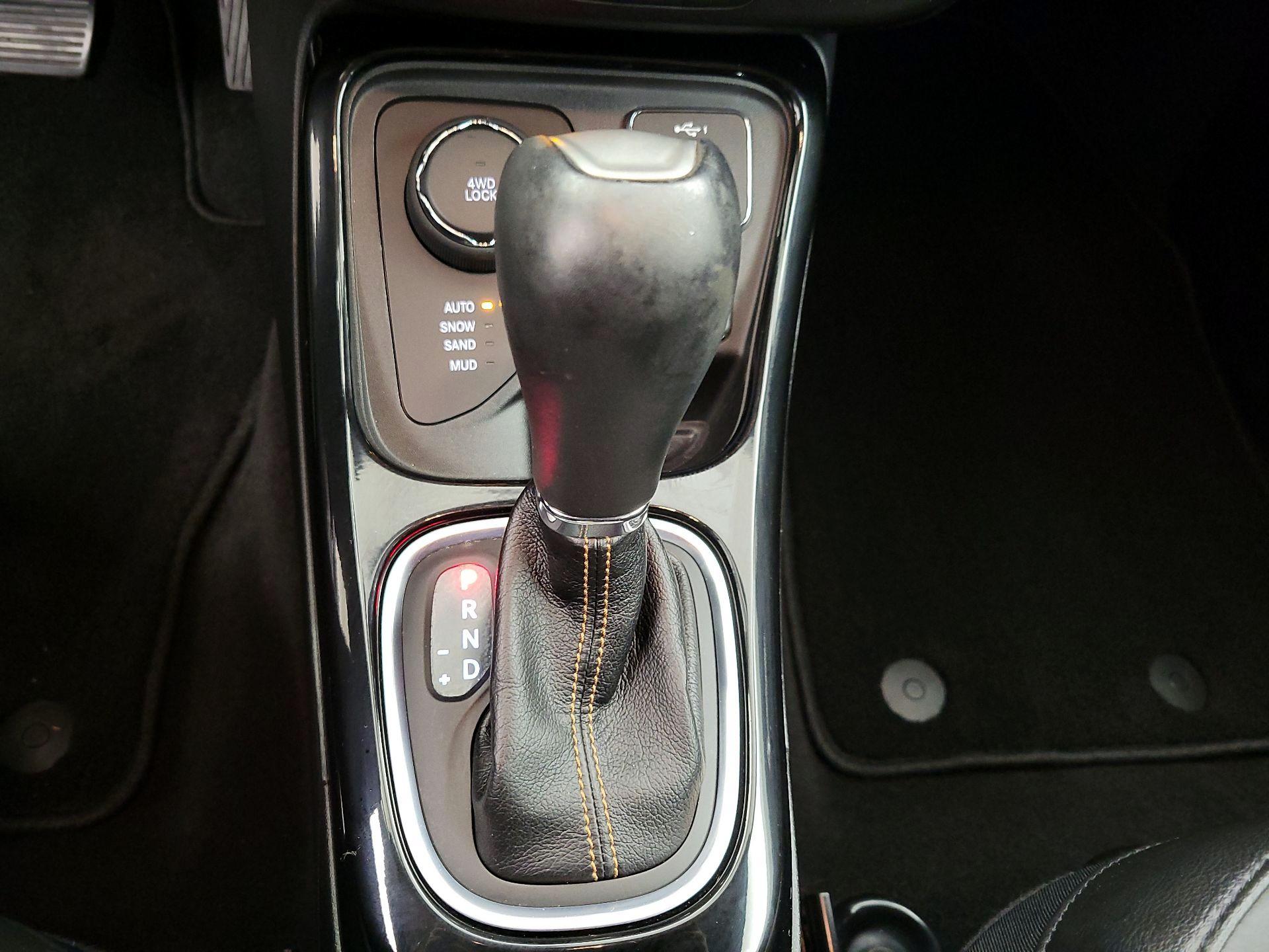 Thumbnail: 2019 Jeep Compass - 18