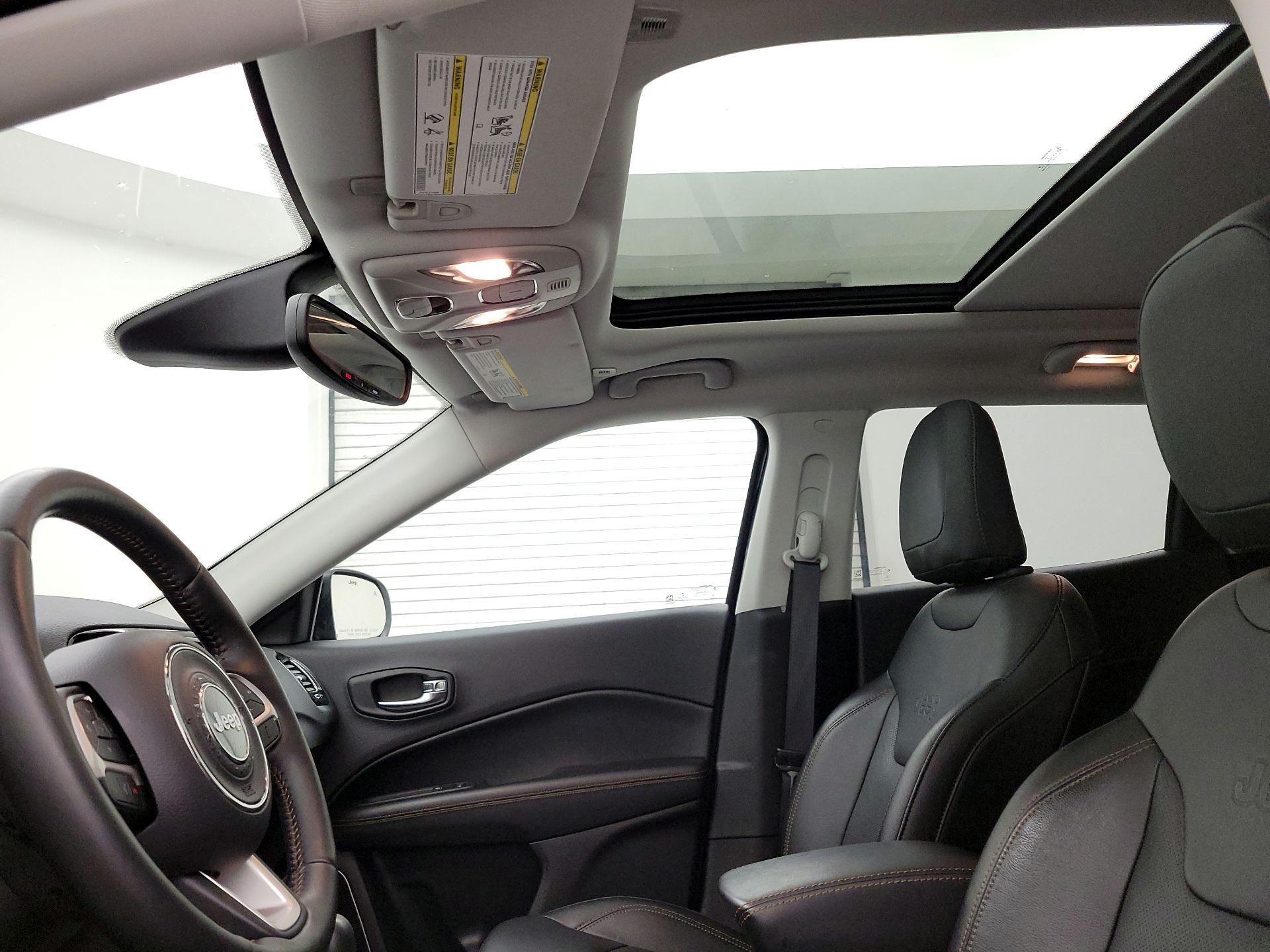 Thumbnail: 2019 Jeep Compass - 20
