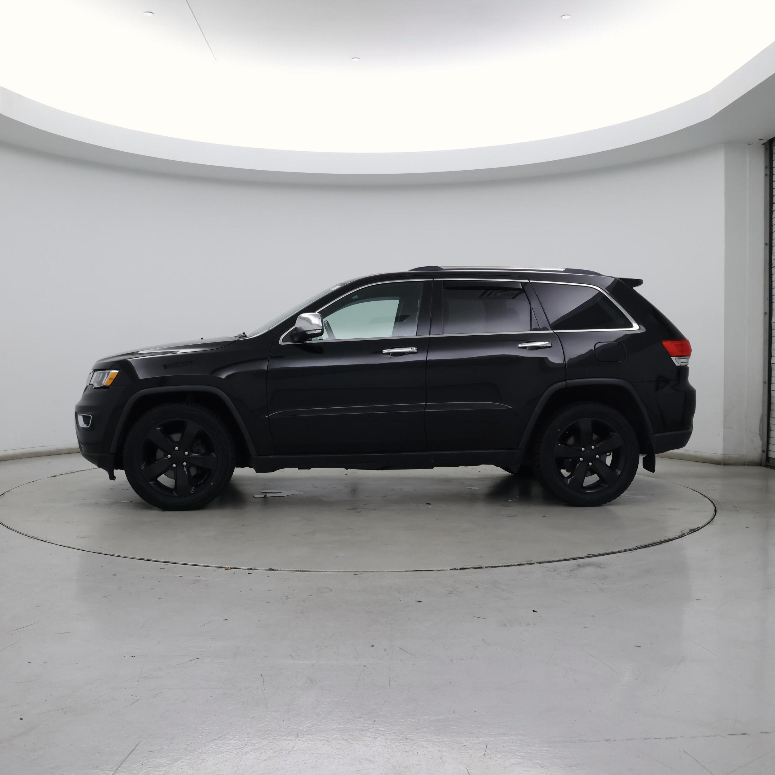 Thumbnail: 2017 Jeep Grand Cherokee - 3