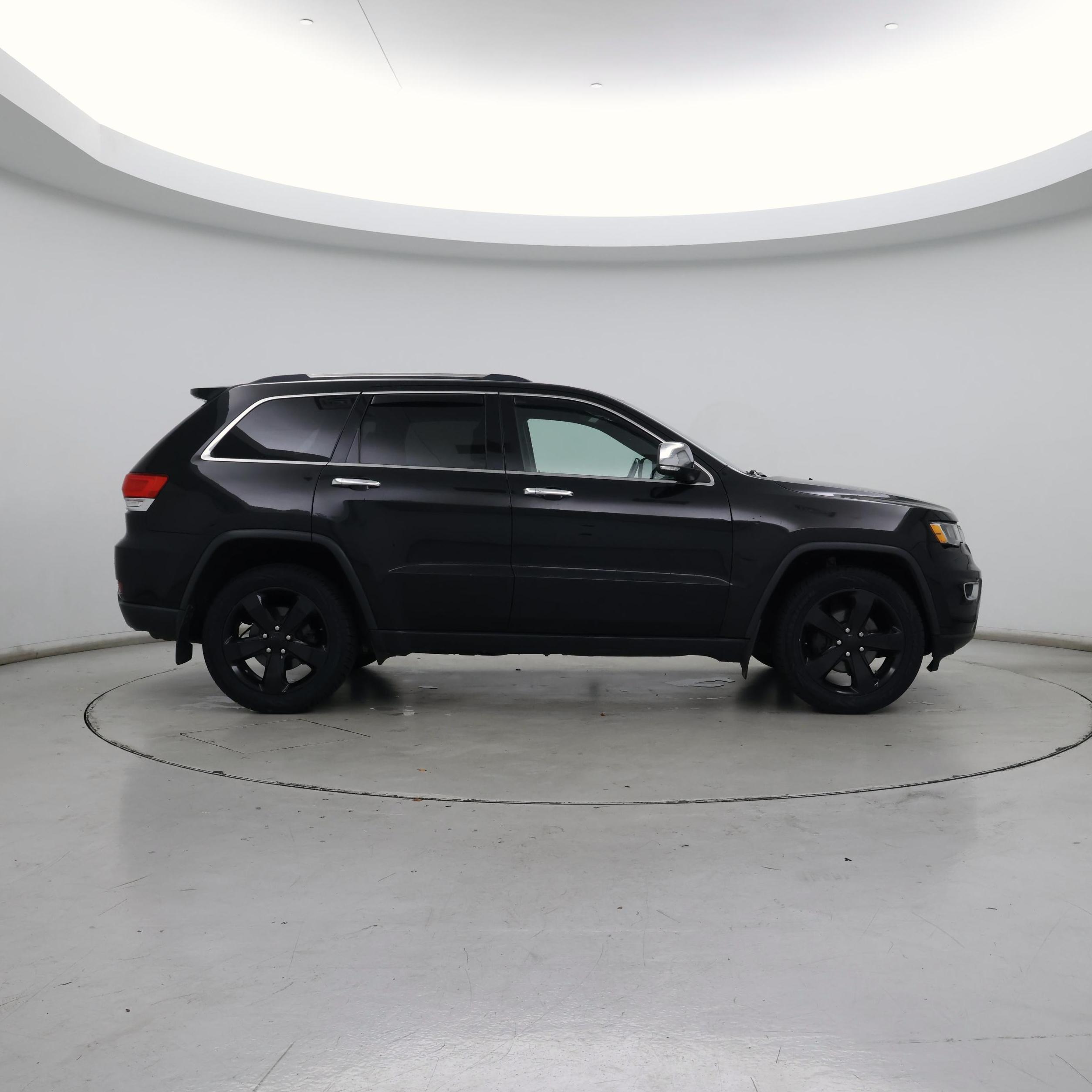 Thumbnail: 2017 Jeep Grand Cherokee - 7