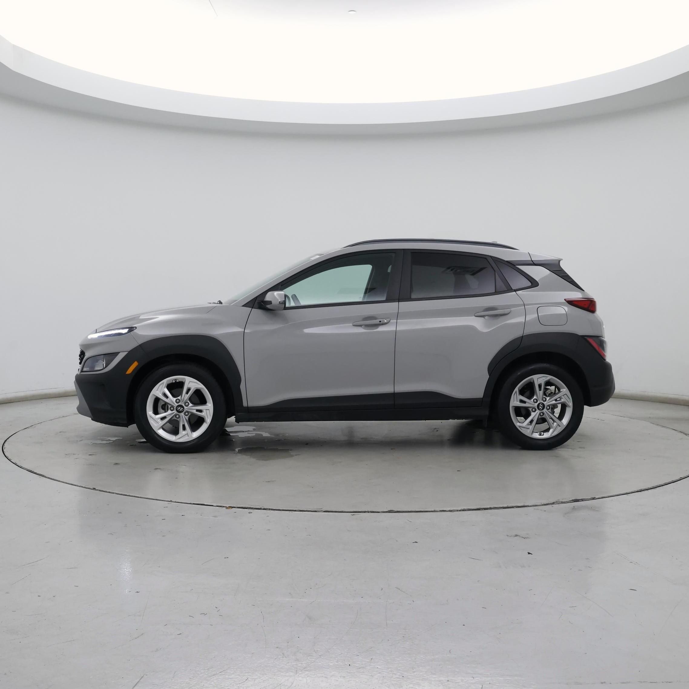 Thumbnail: 2023 Hyundai Kona - 3