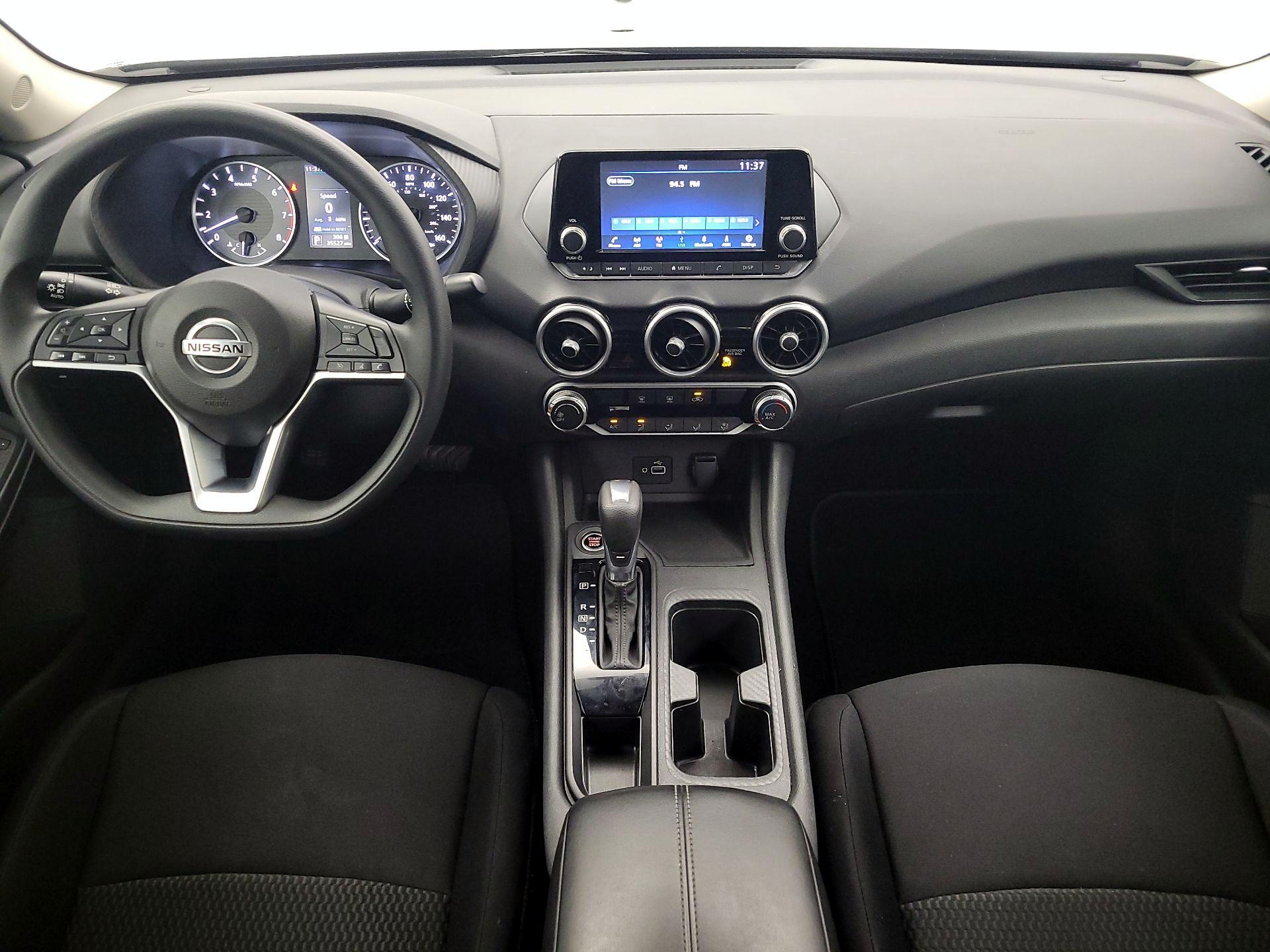 Thumbnail: 2021 Nissan Sentra - 9
