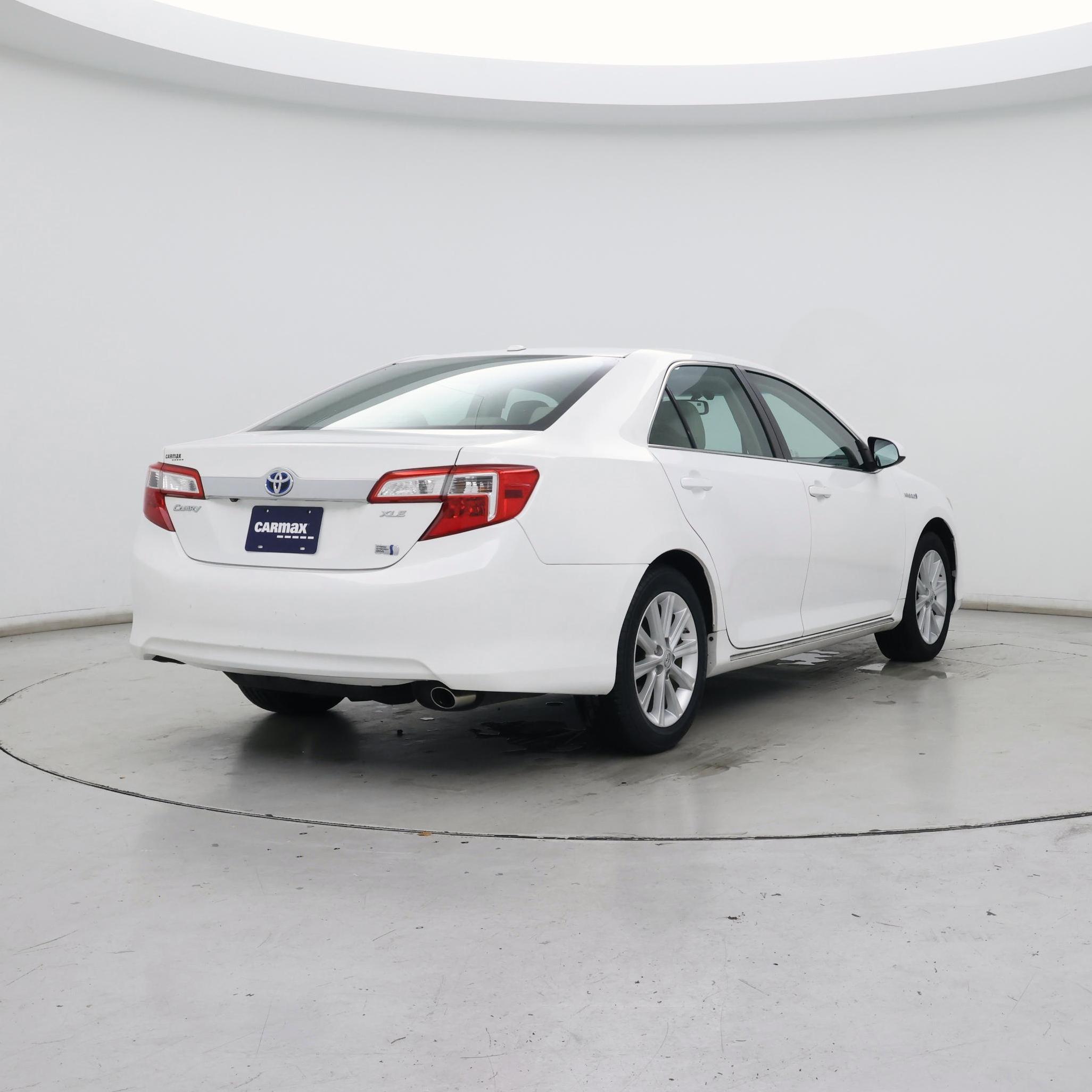 Thumbnail: 2014 Toyota Camry - 8