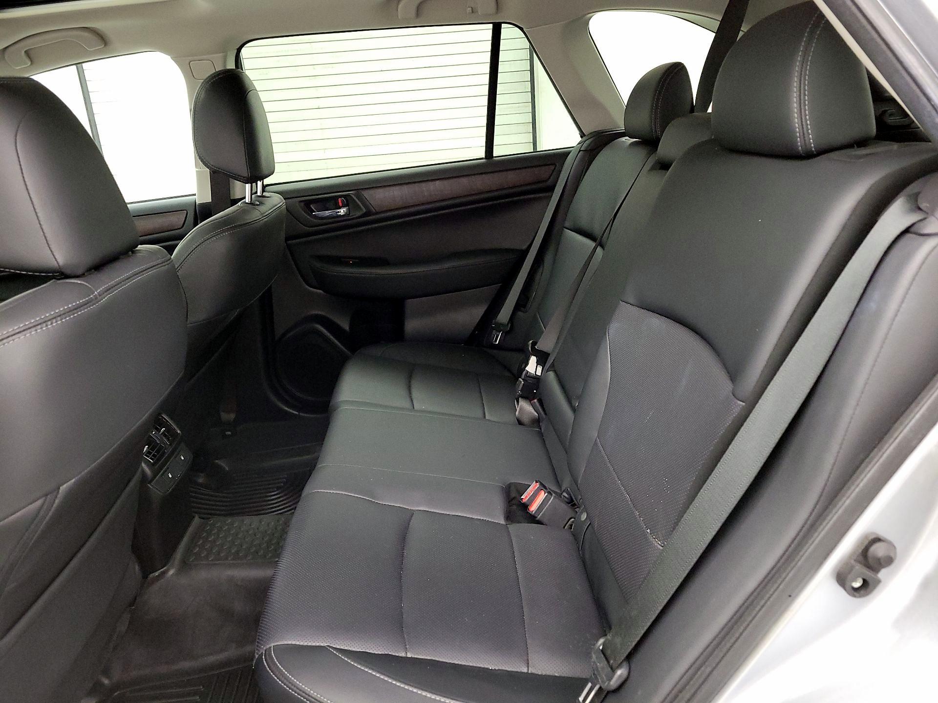 Thumbnail: 2016 Subaru Outback - 20