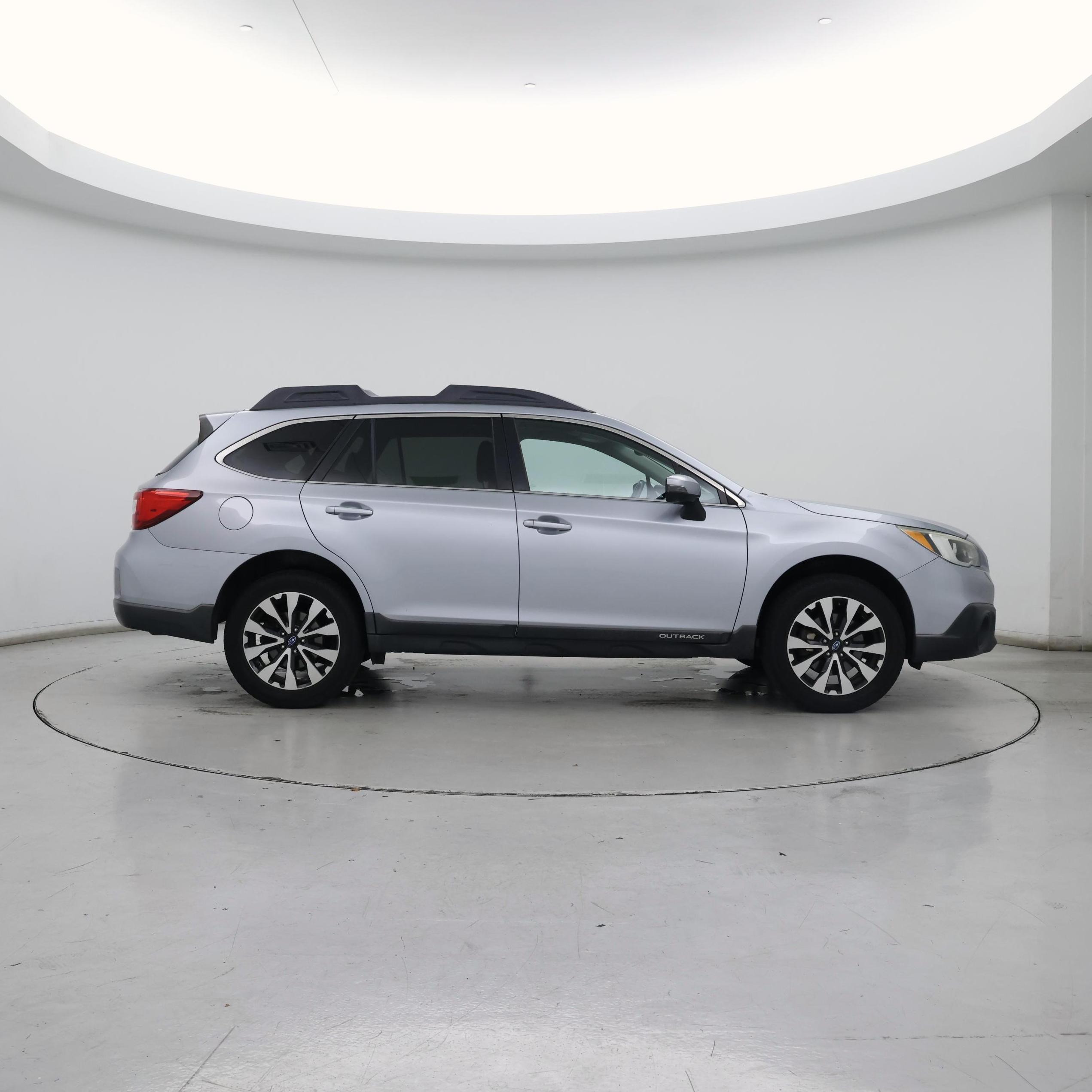 Thumbnail: 2016 Subaru Outback - 7