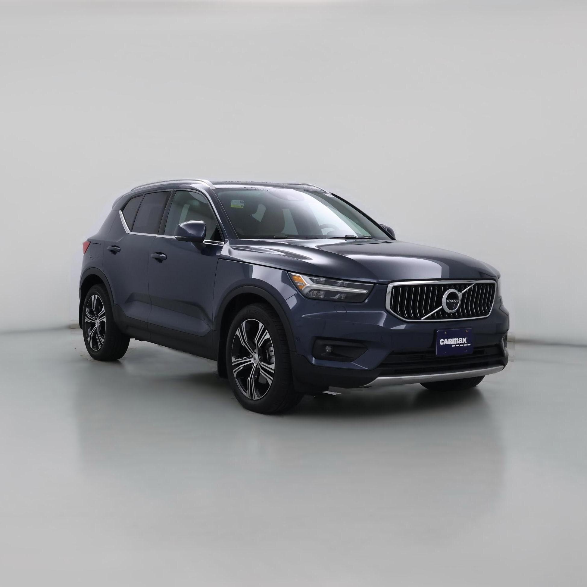 Thumbnail: 2021 Volvo XC40 - 1