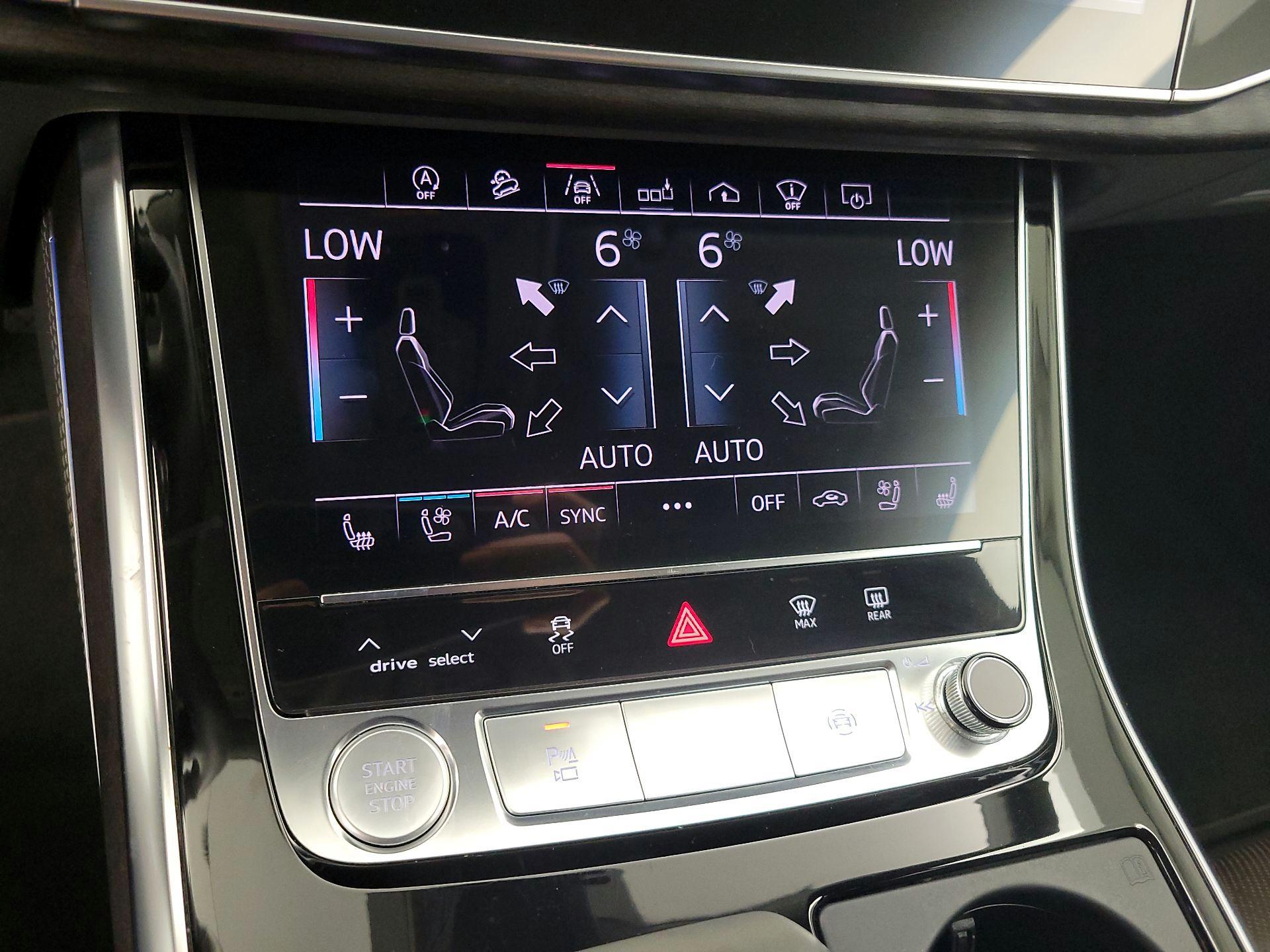 Thumbnail: 2019 Audi Q8 - 16