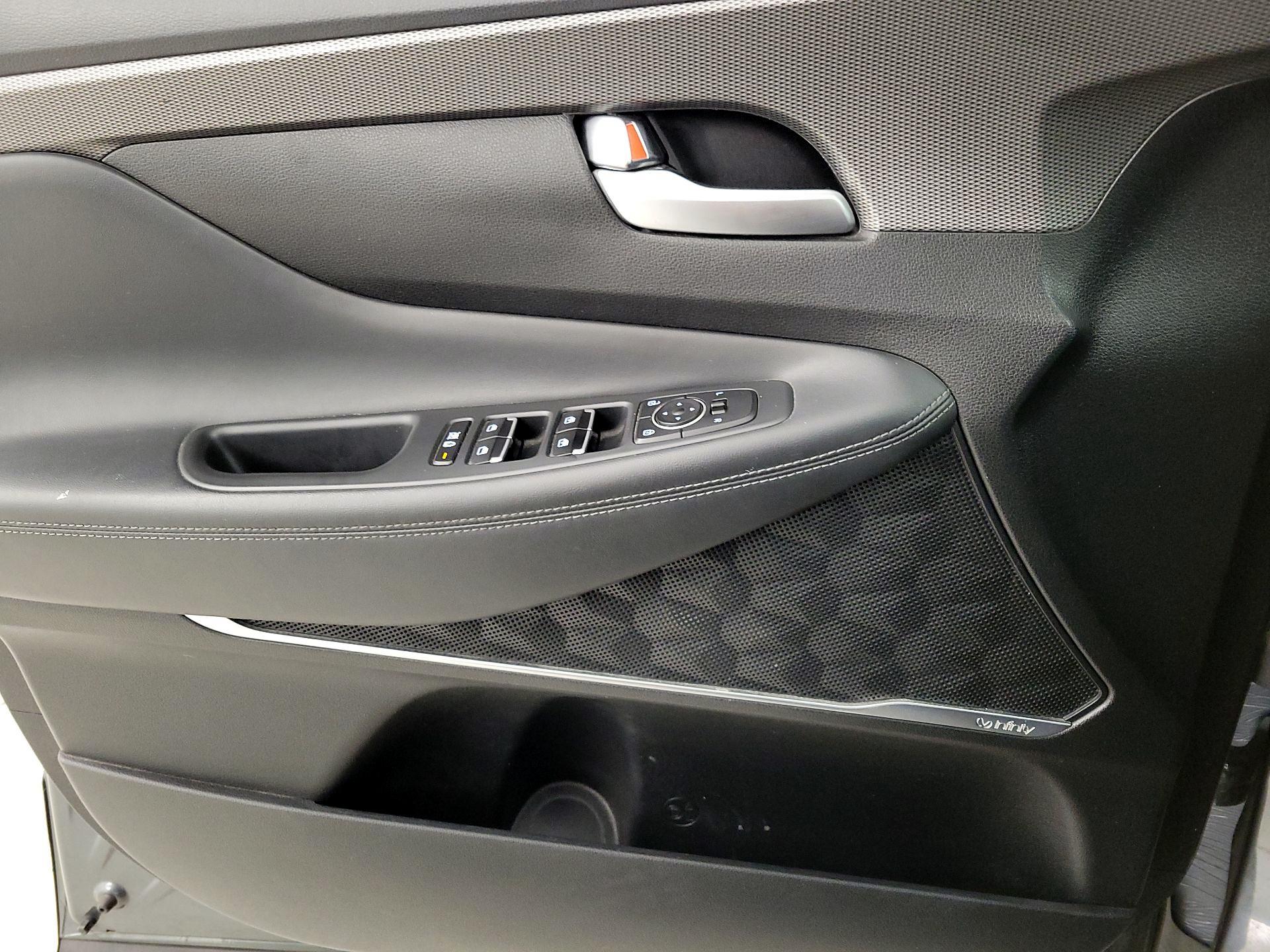 Thumbnail: 2020 Hyundai Santa Fe - 12