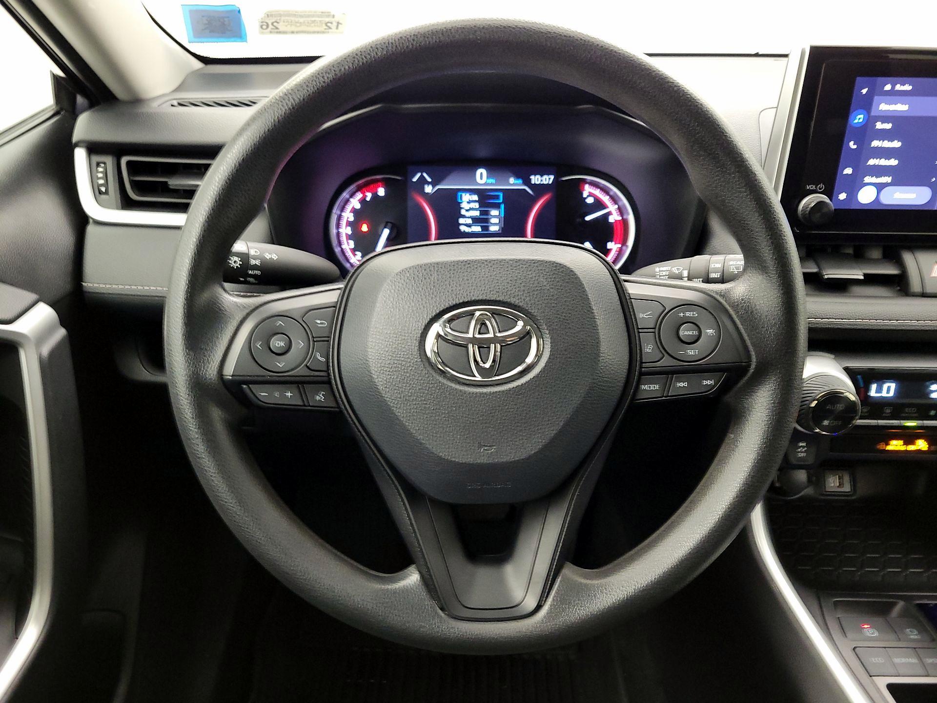Thumbnail: 2024 Toyota RAV4 - 10