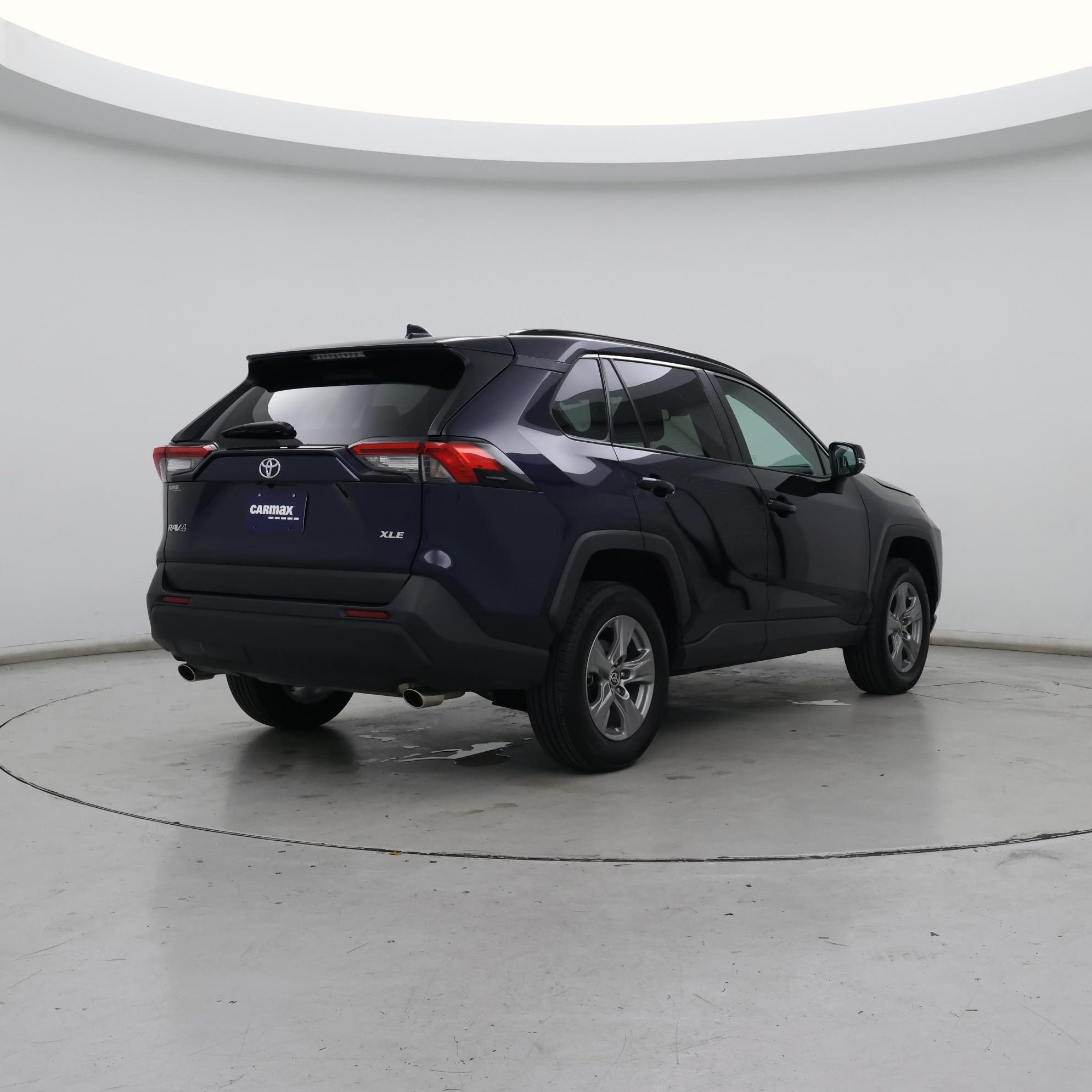 Thumbnail: 2024 Toyota RAV4 - 8