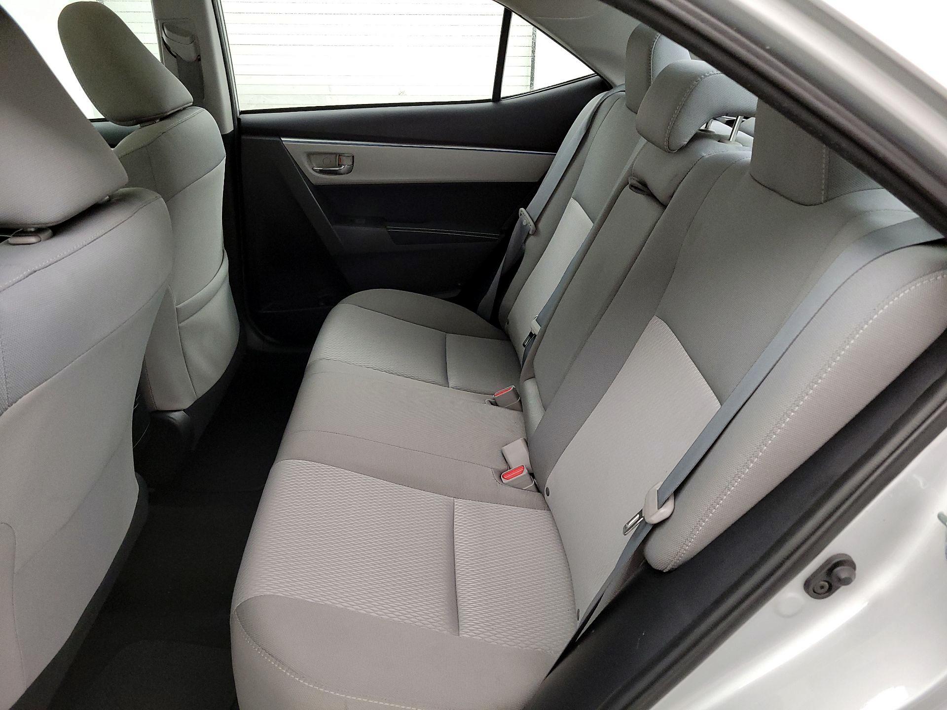 Thumbnail: 2015 Toyota Corolla - 20