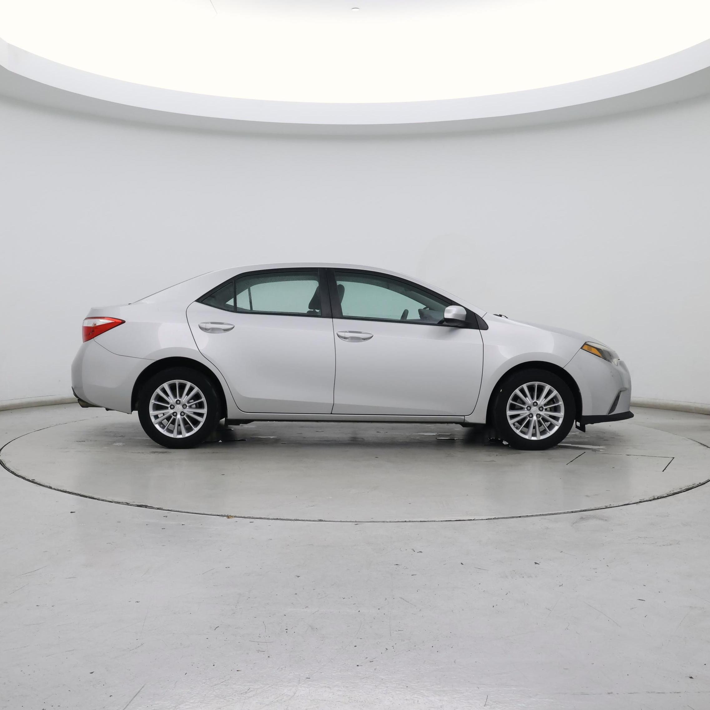 Thumbnail: 2015 Toyota Corolla - 7