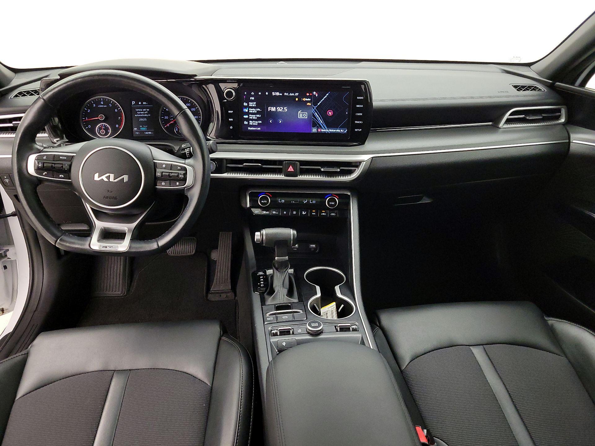 Thumbnail: 2023 Kia K5 - 9