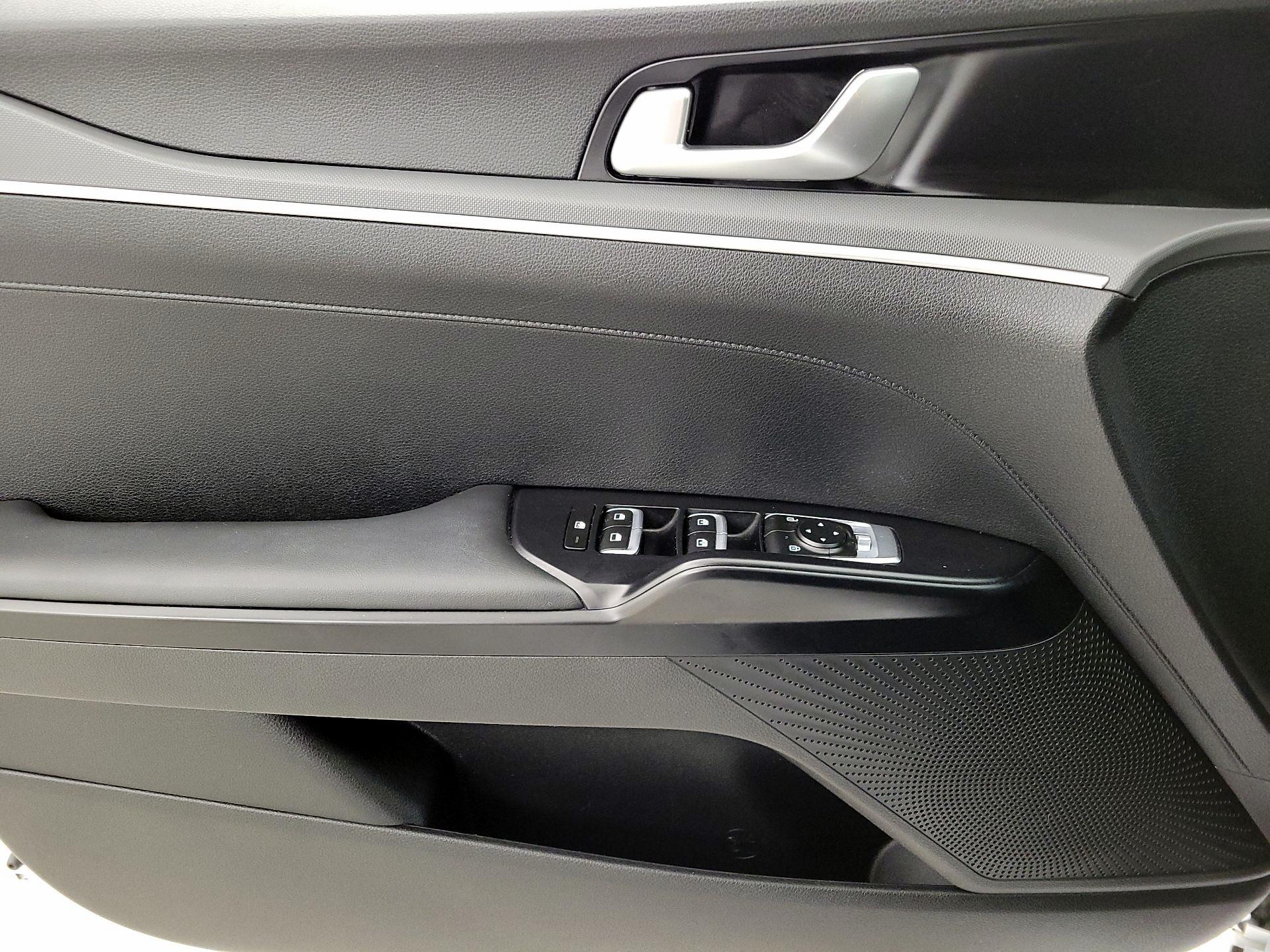 Thumbnail: 2023 Kia K5 - 12