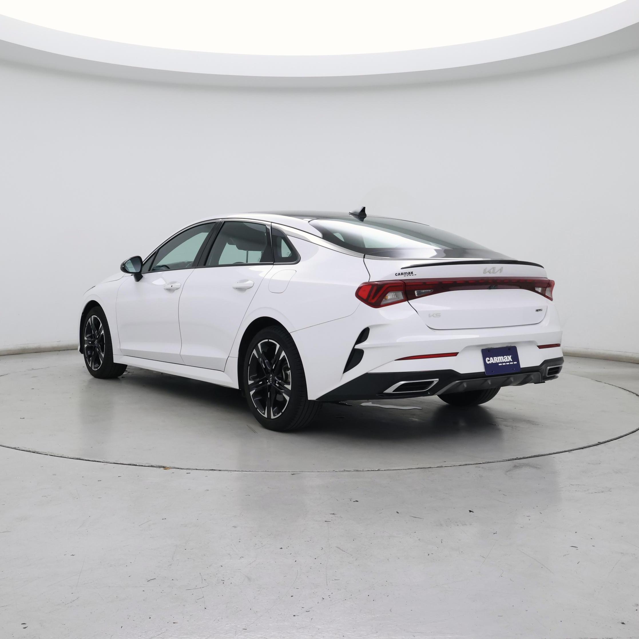 Thumbnail: 2023 Kia K5 - 2