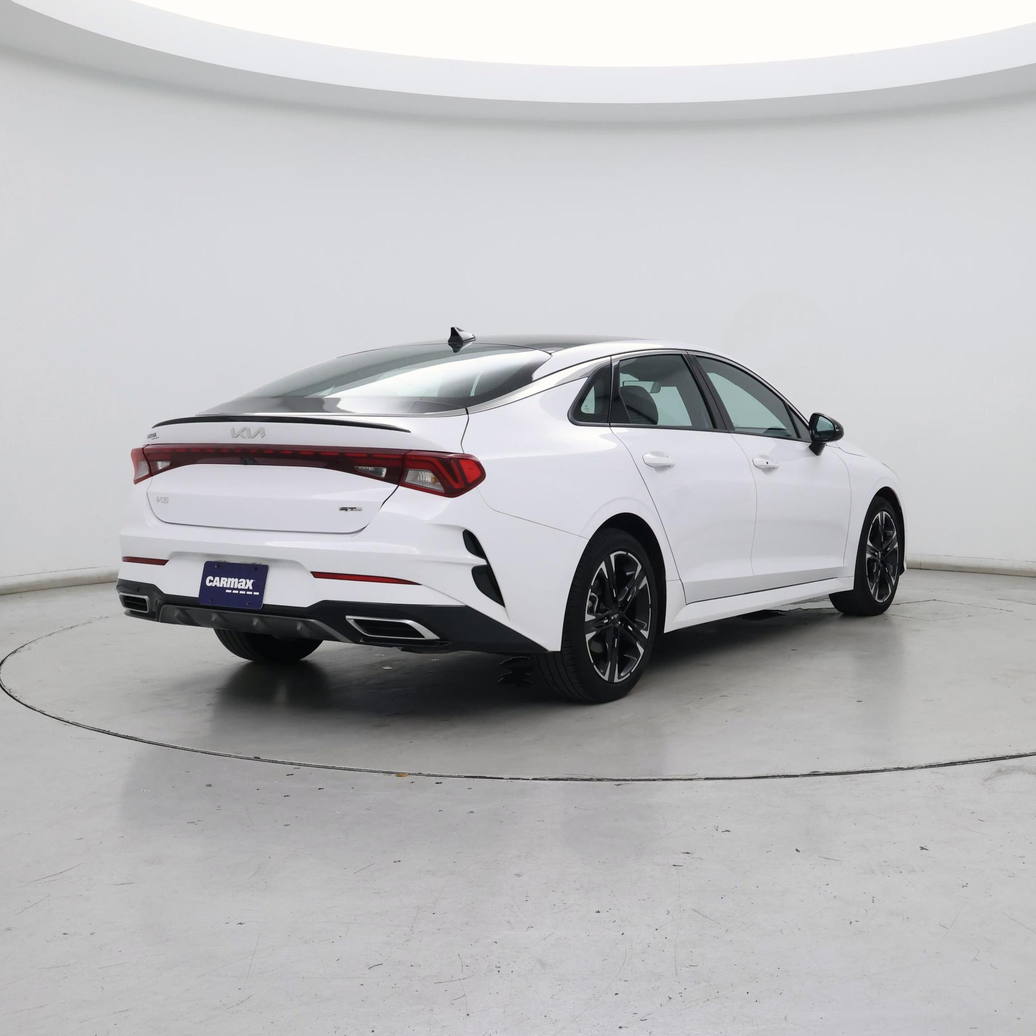 Thumbnail: 2023 Kia K5 - 8