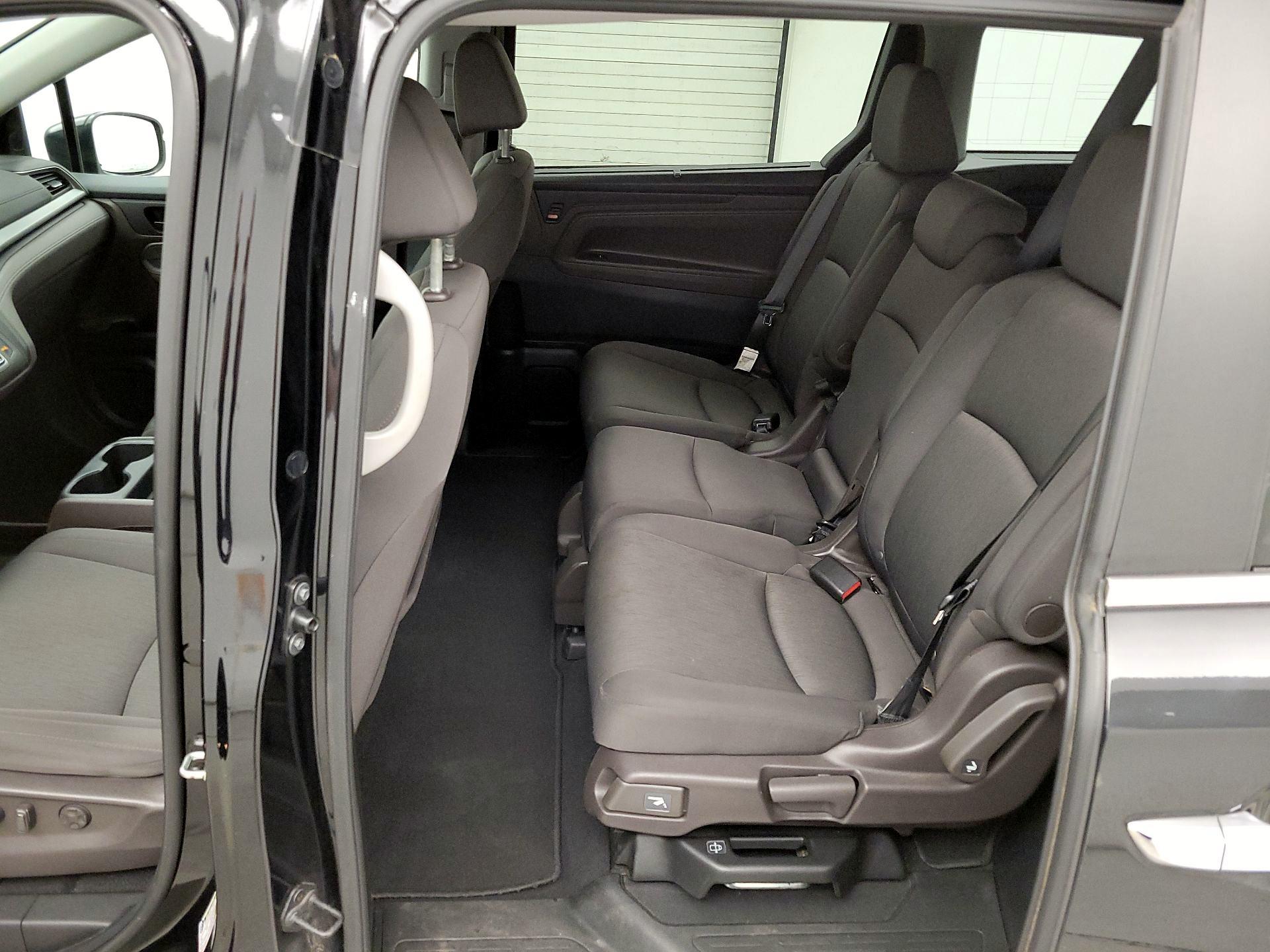 Thumbnail: 2020 Honda Odyssey - 19