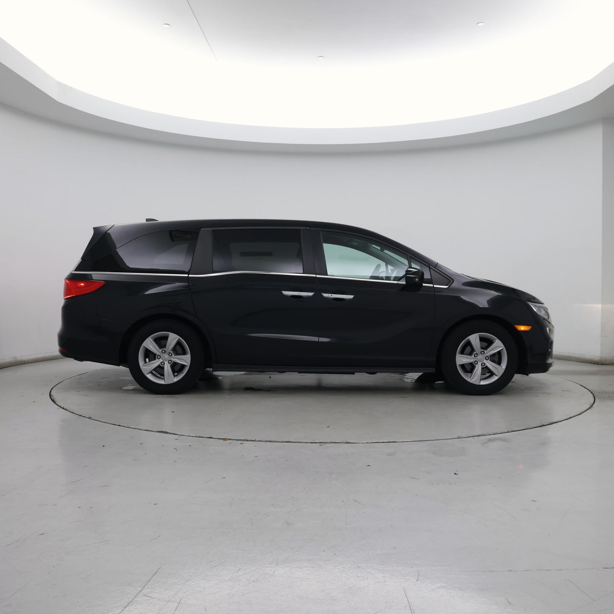 Thumbnail: 2020 Honda Odyssey - 7
