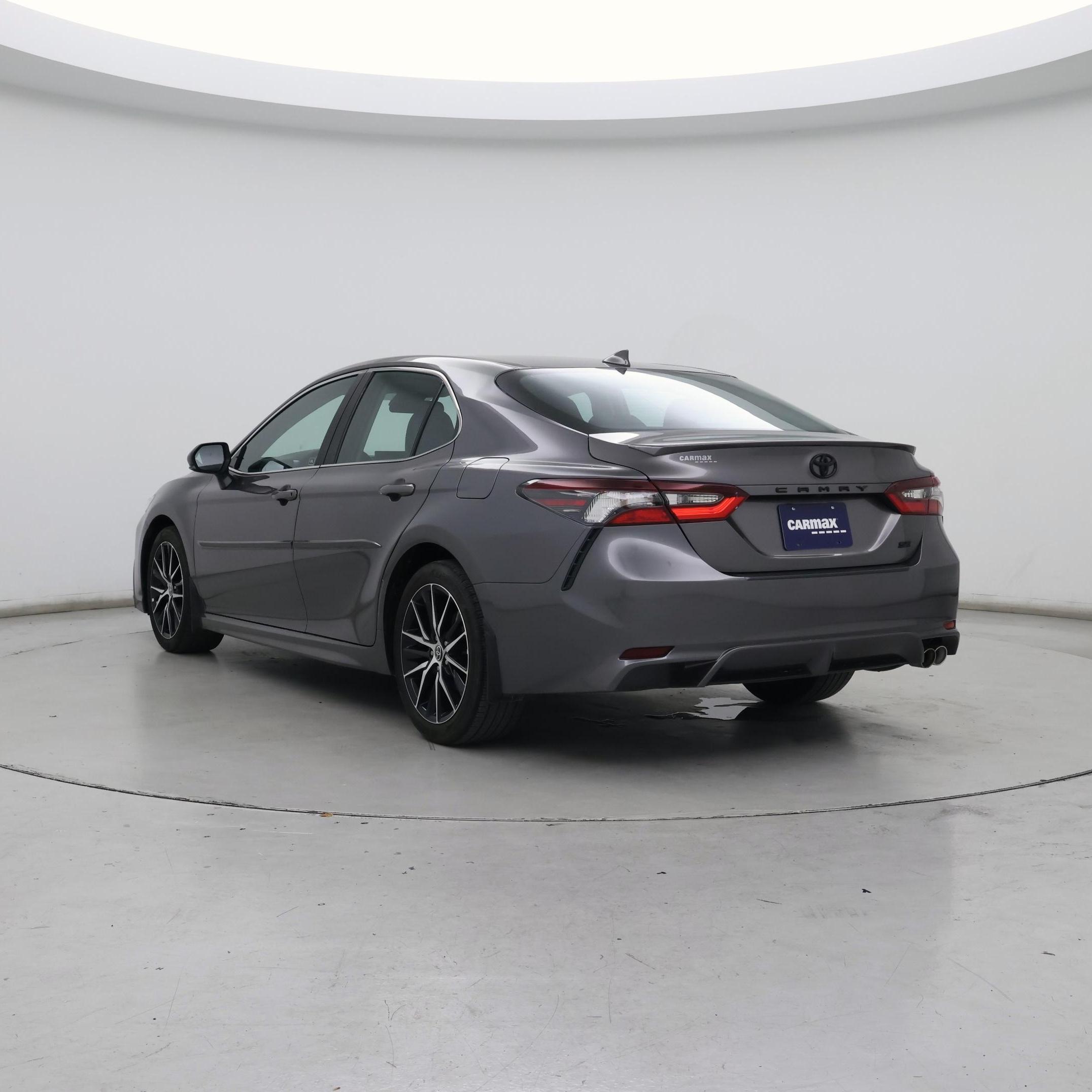 Thumbnail: 2022 Toyota Camry - 2