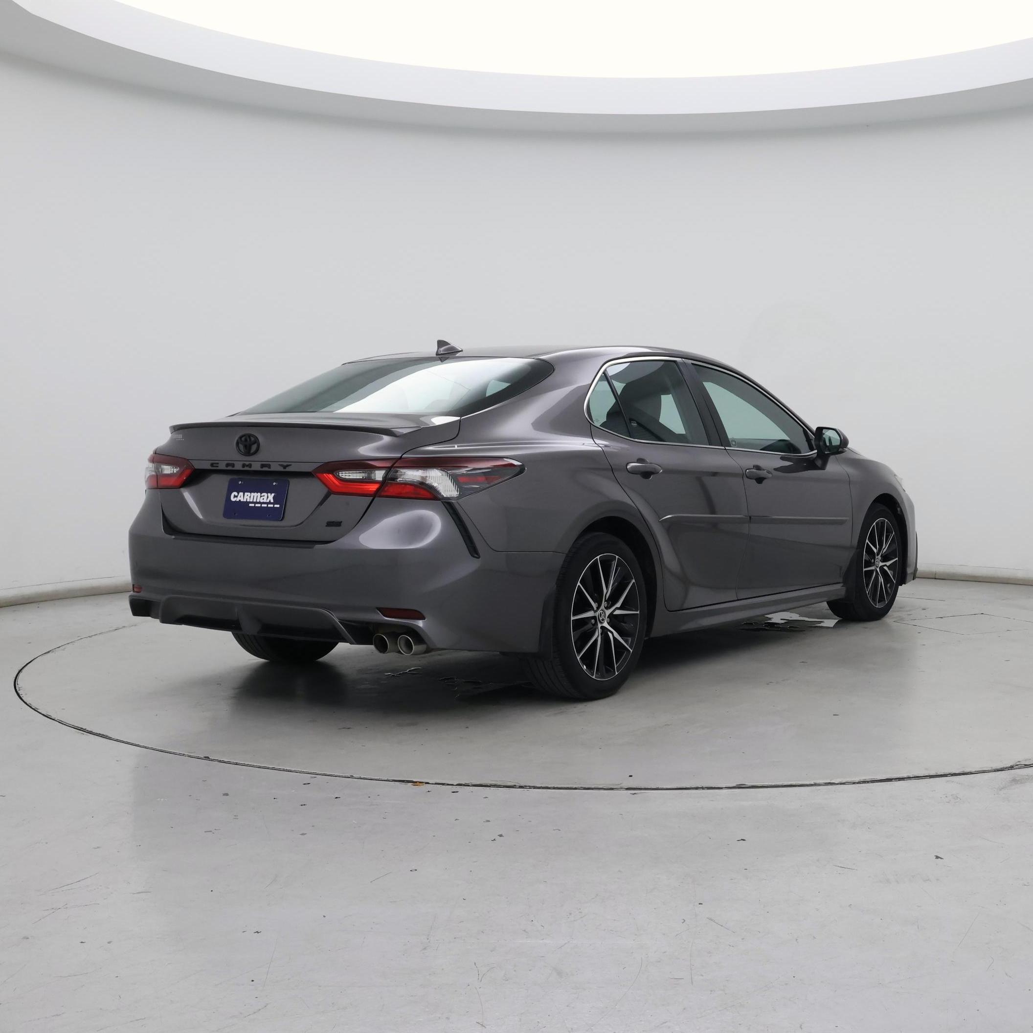 Thumbnail: 2022 Toyota Camry - 8