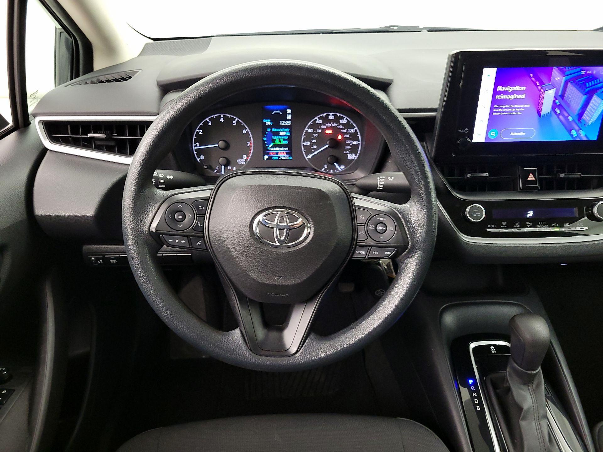 Thumbnail: 2023 Toyota Corolla - 10