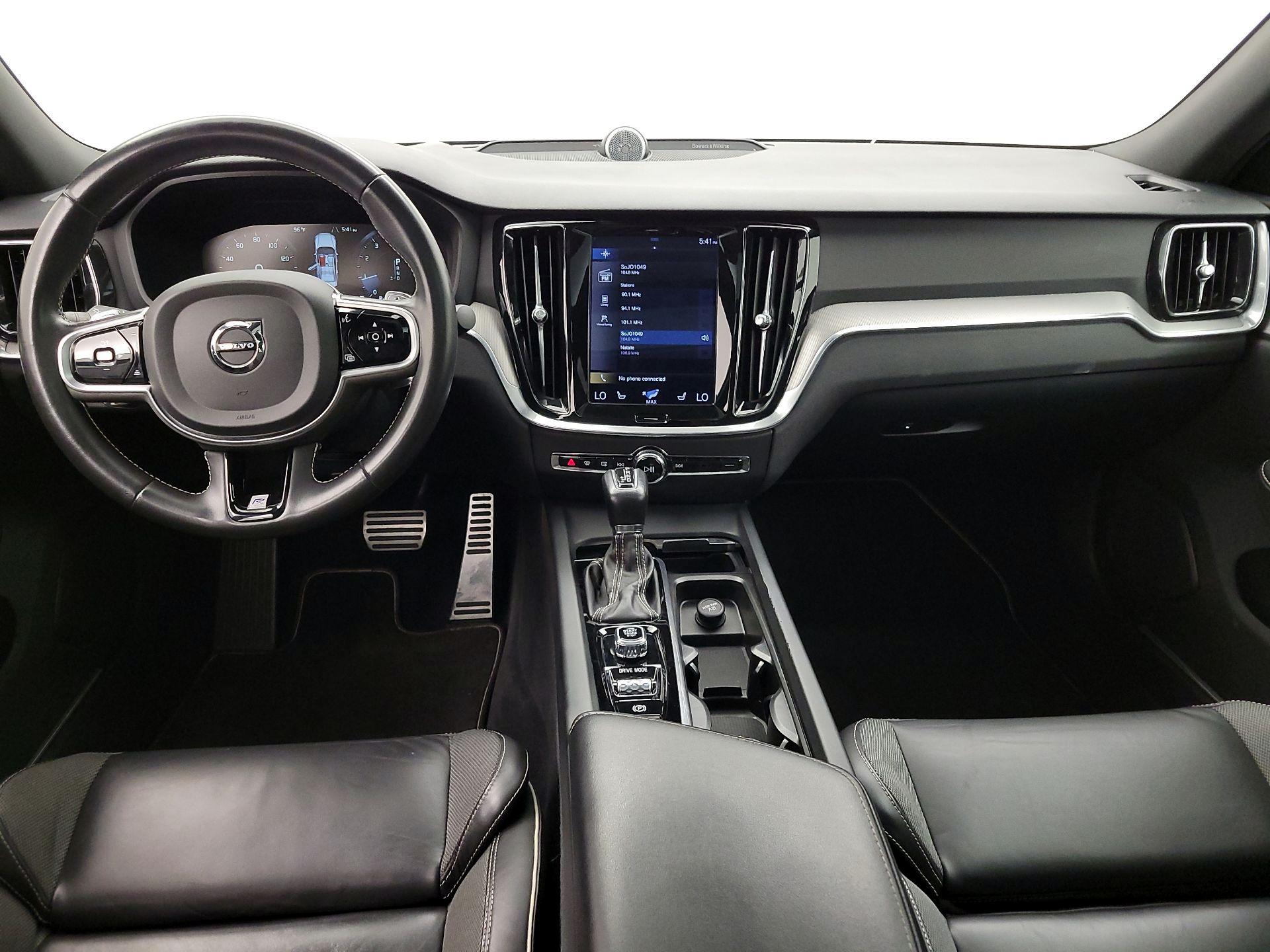 Thumbnail: 2019 Volvo S60 - 9