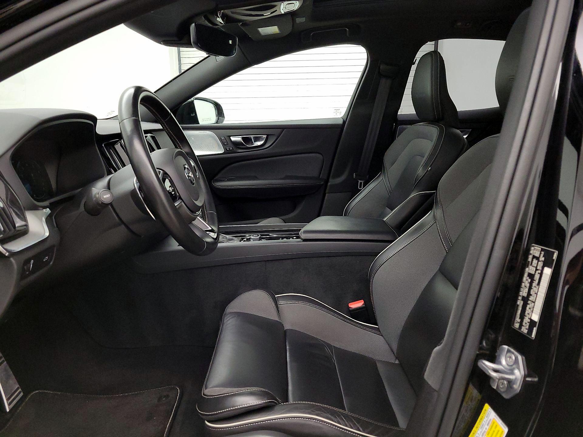 Thumbnail: 2019 Volvo S60 - 11