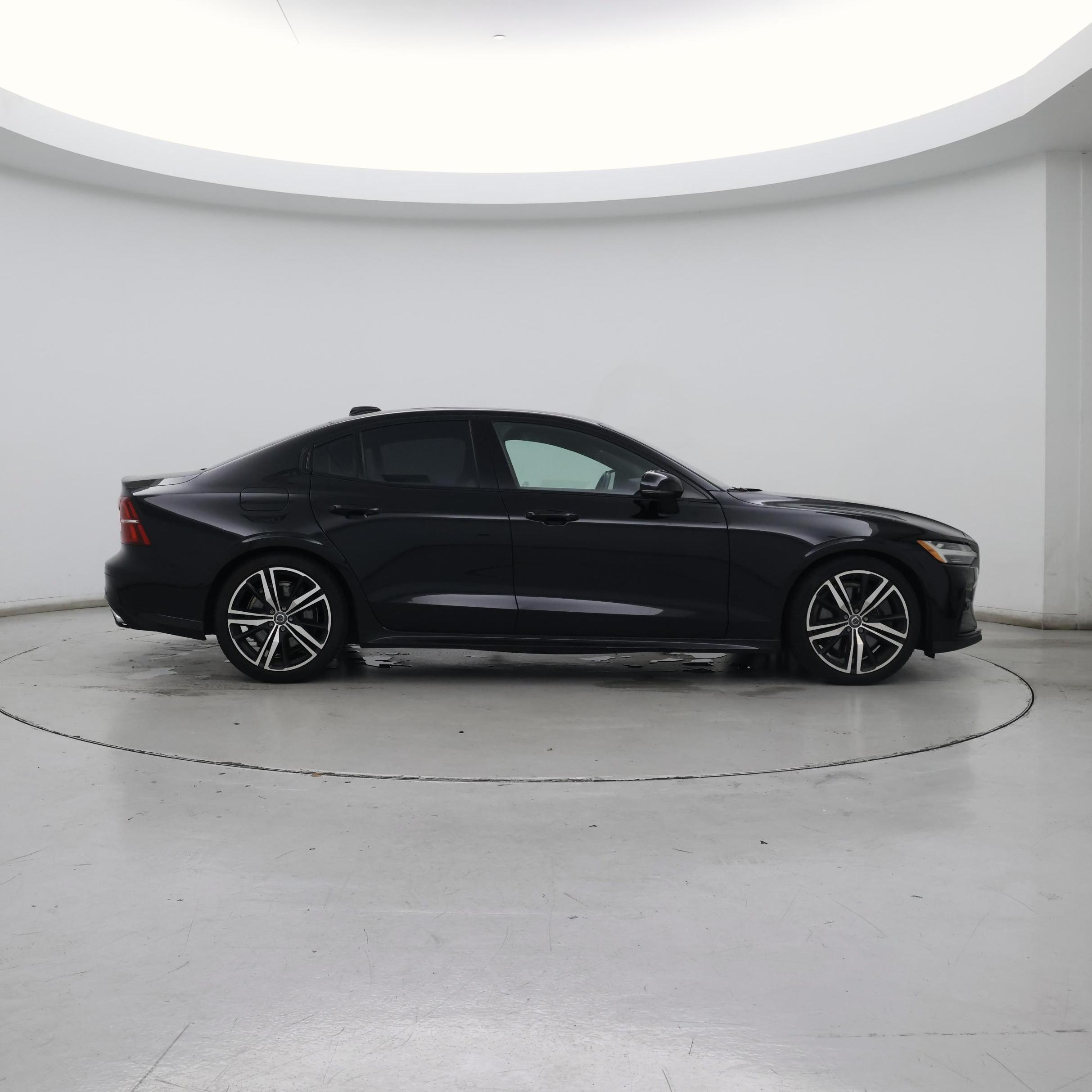 Thumbnail: 2019 Volvo S60 - 7