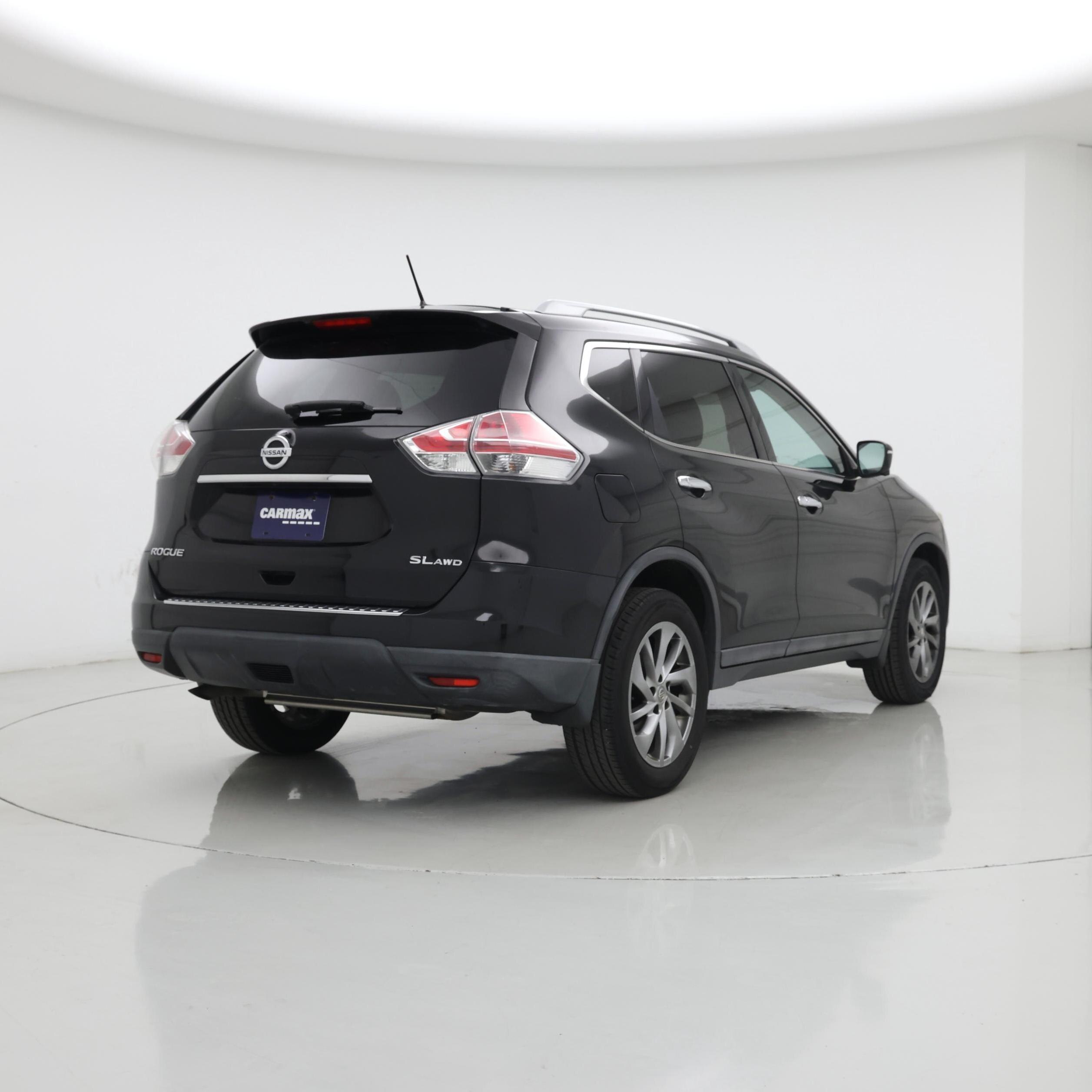 Thumbnail: 2015 Nissan Rogue - 8
