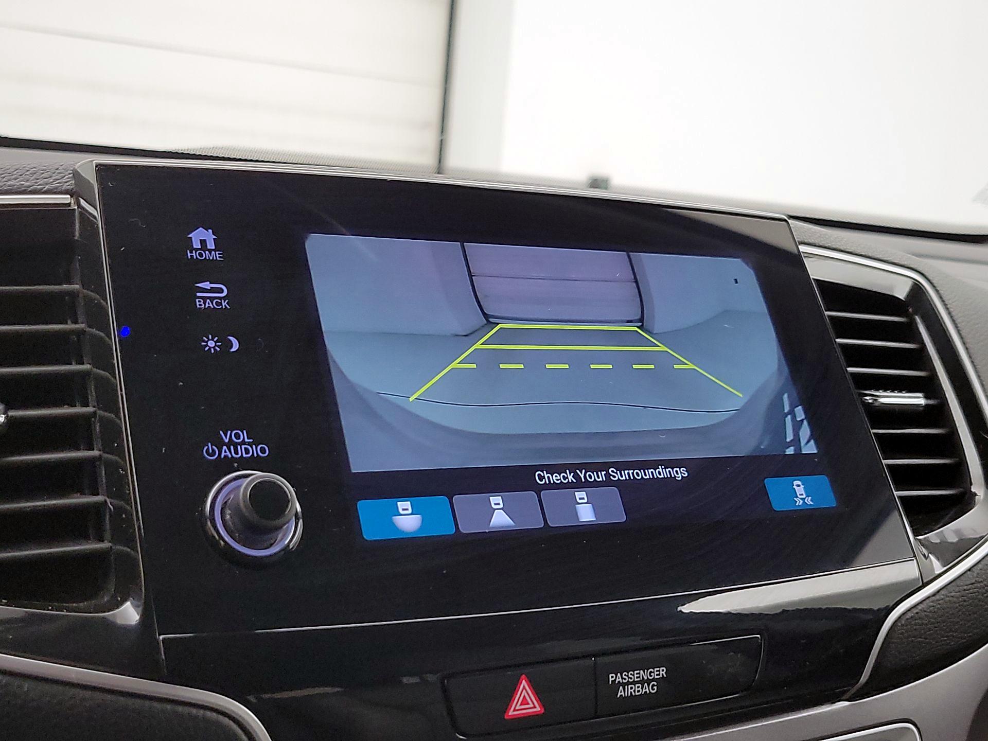 Thumbnail: 2021 Honda Pilot - 14