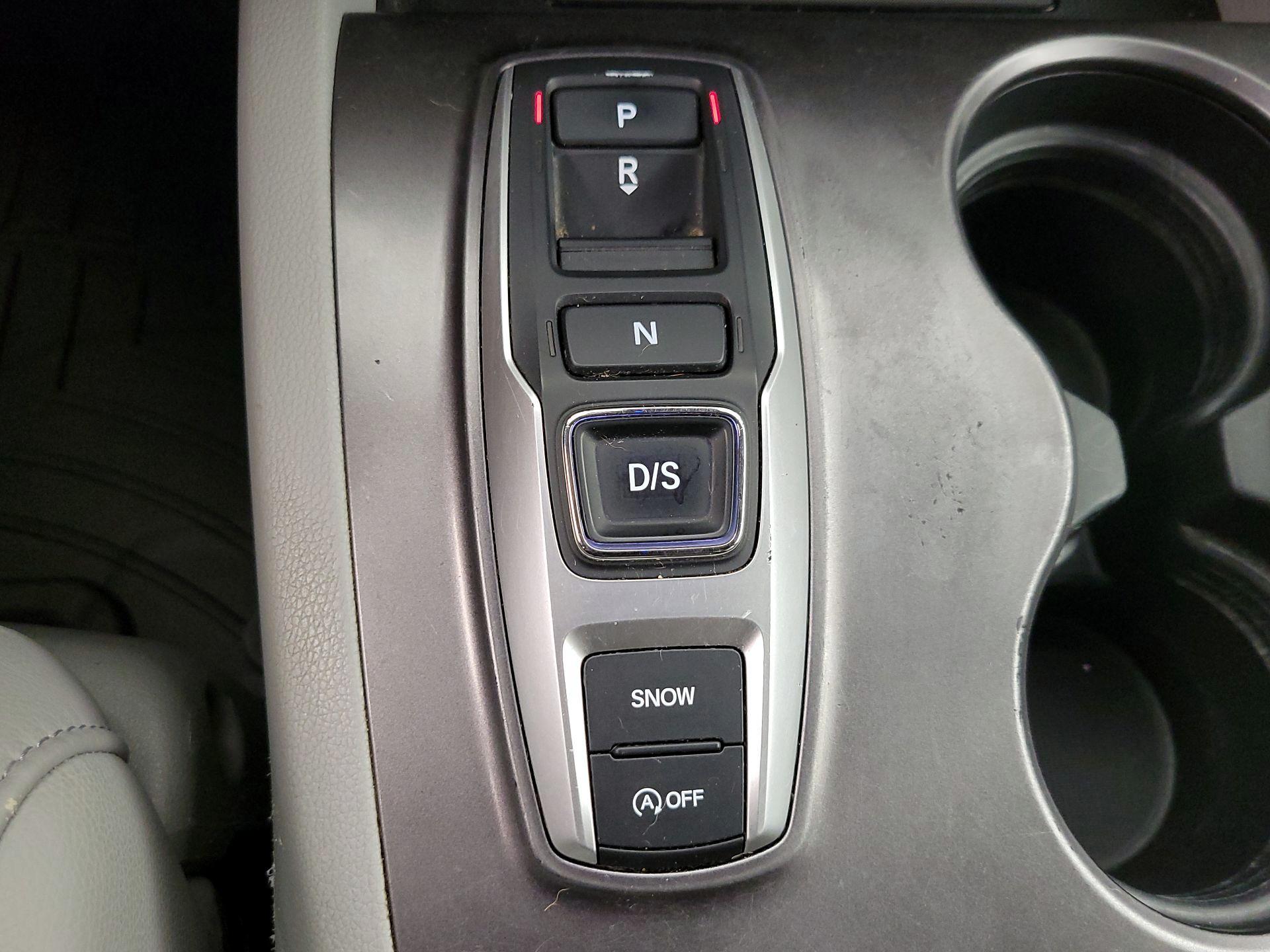 Thumbnail: 2021 Honda Pilot - 17